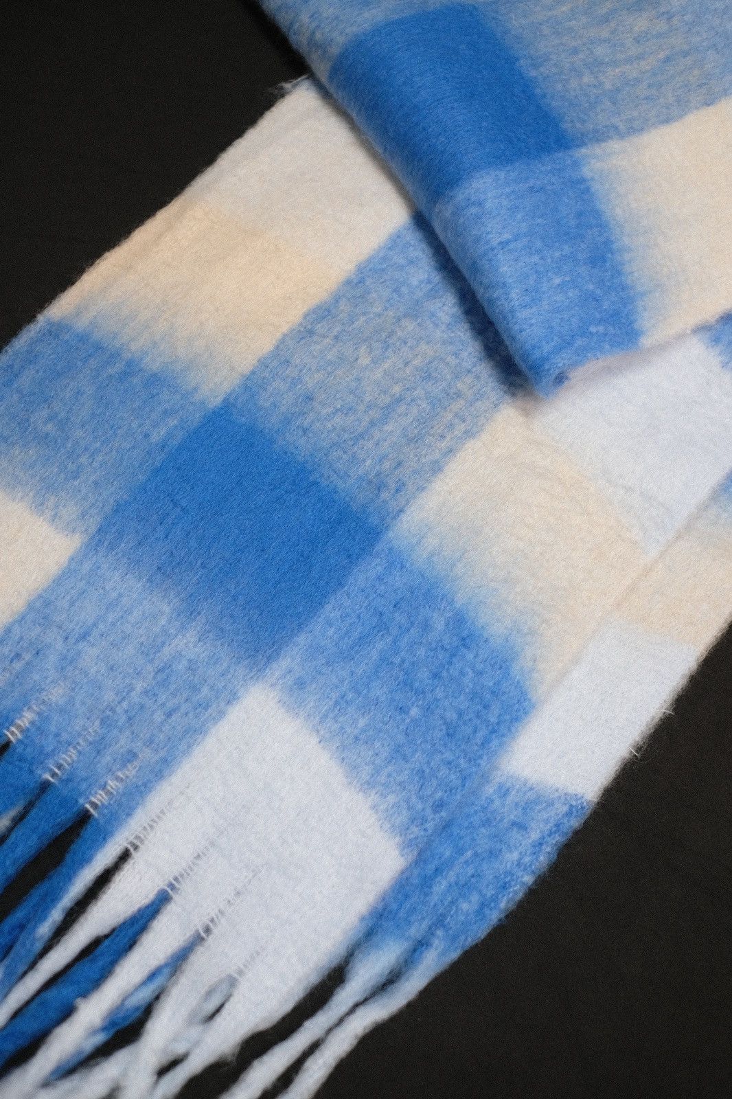 Japanese Brand - Deadstock Cozy Blue and White Mohair Checked Scarf OS Unisex - 5