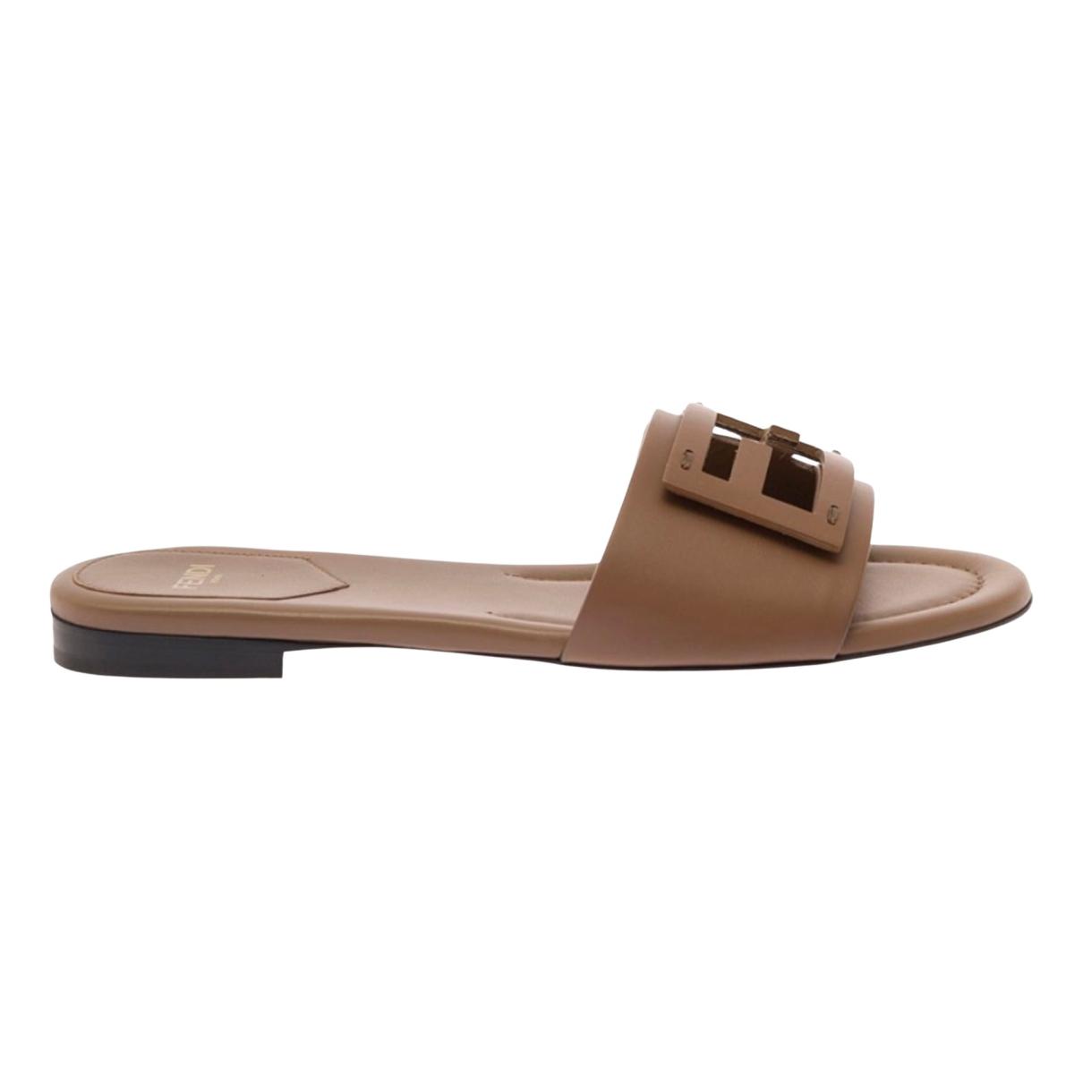 Leather sandal - 1