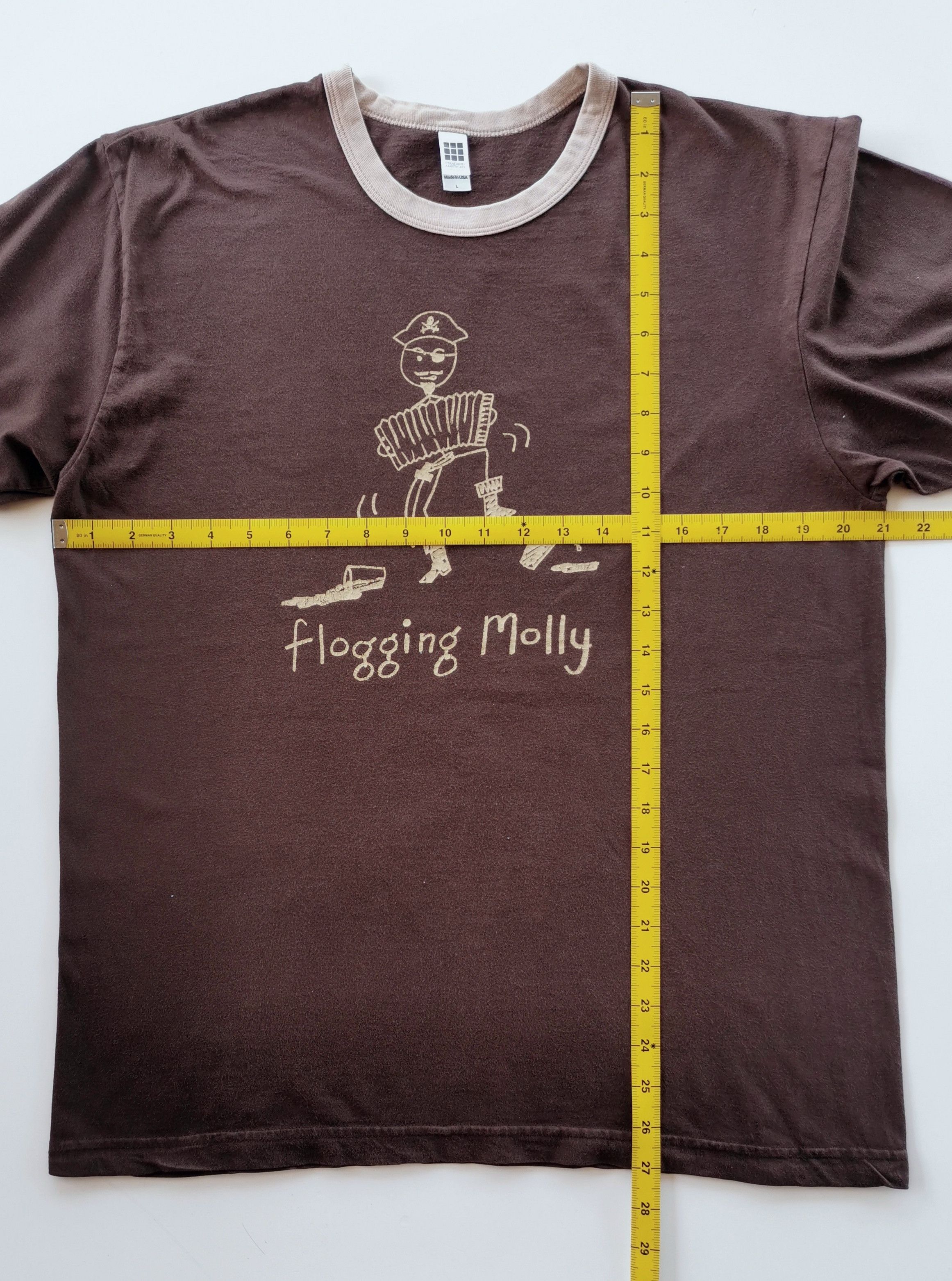 Vintage Flogging Molly Irish Punk Band Tshirt - 5