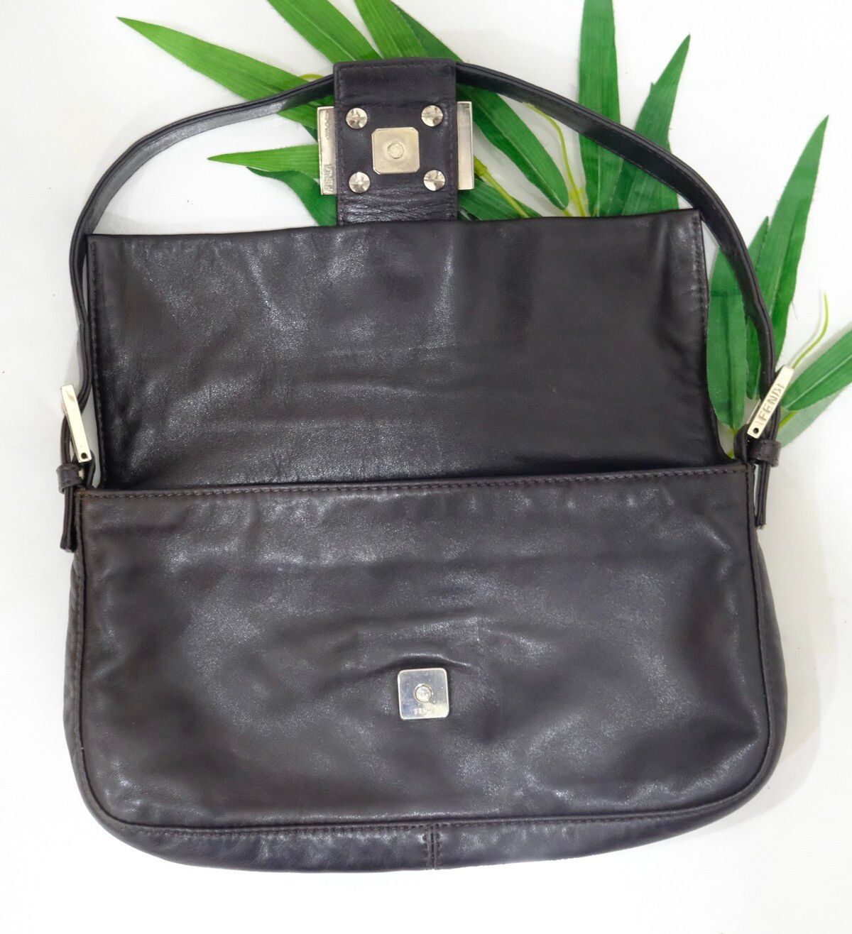 Authentic vintage FENDI BAGUETTE brown leather handbag - 16