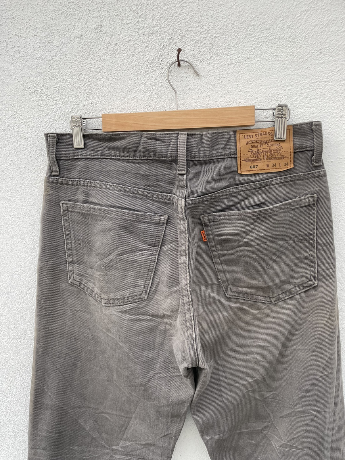 Vintage - Levis 607 Made In Japan Orange Tab Jeans - 7