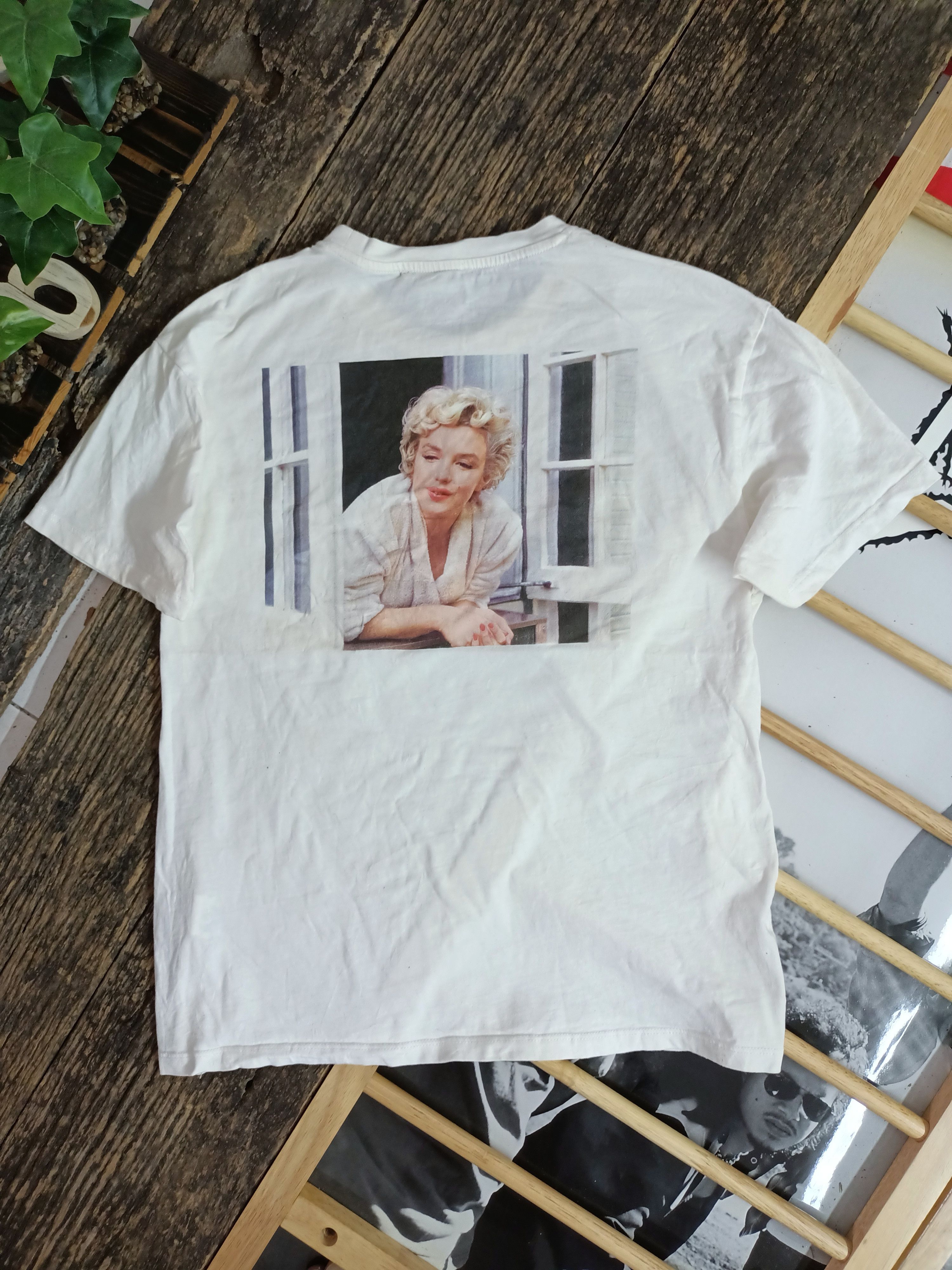 Single - Steals💥 Marilyn Monroe x Pull & Bear Graphic Tees - 1