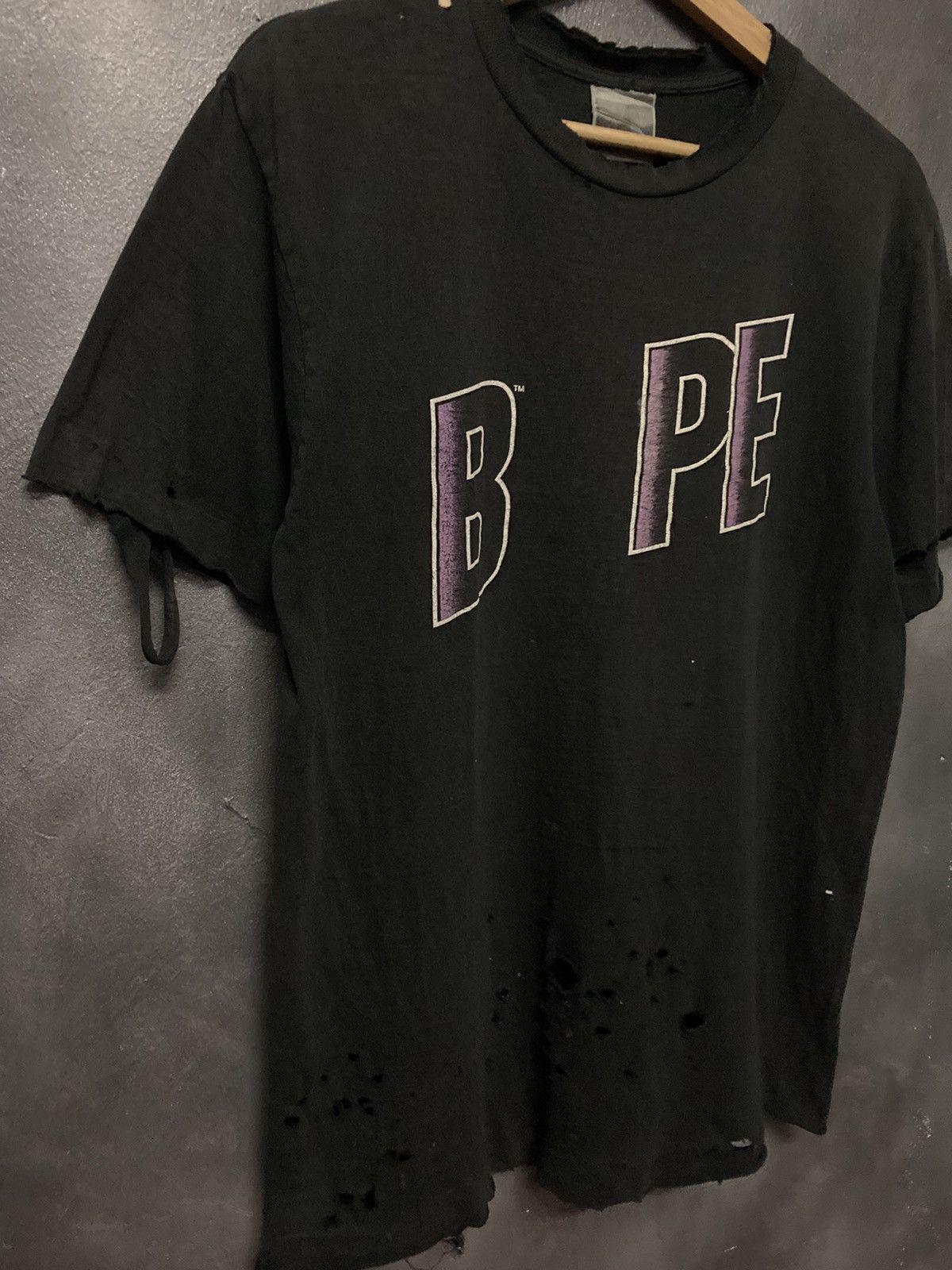 Vintage Bape Sta Distressed T-shirt - 3