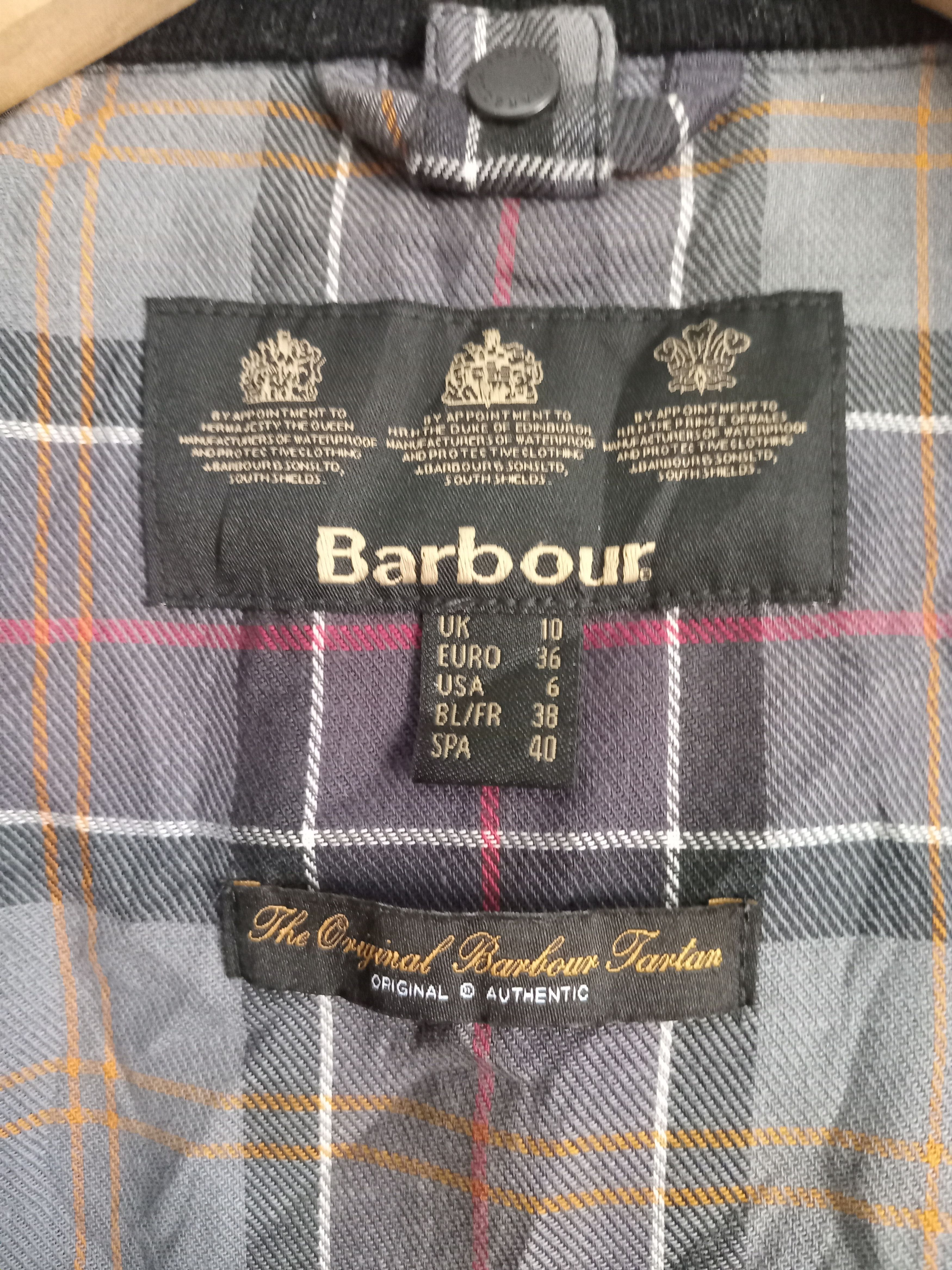 Vintage Sunfaded Barbour Beadnell Wax Hunting Jacket - 9