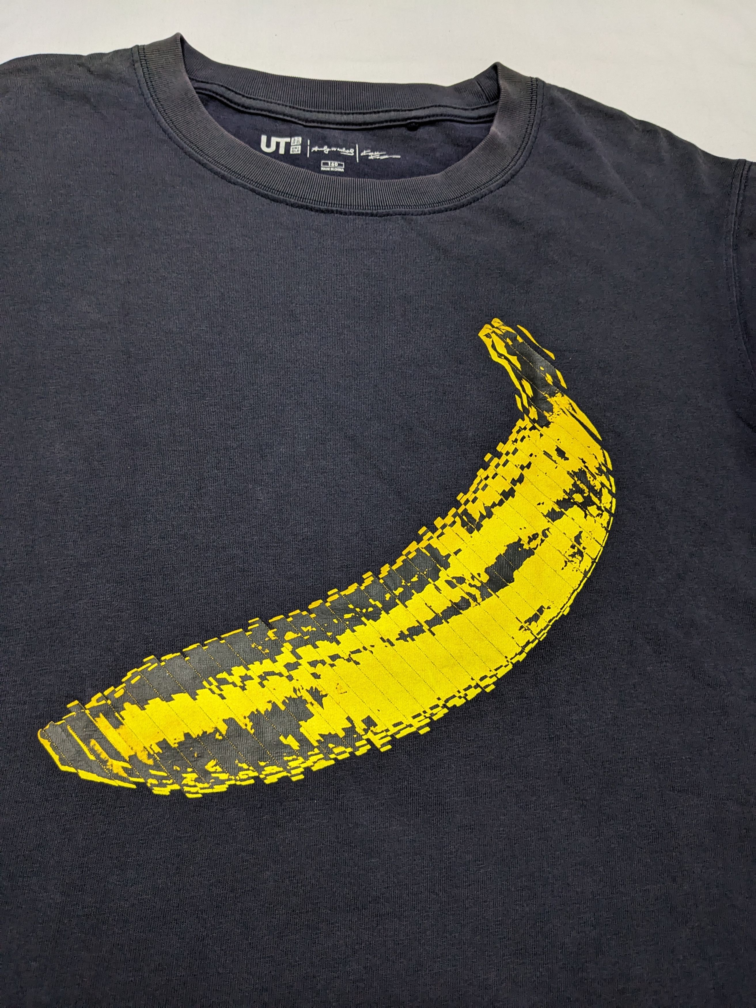 Uniqlo Andy Warhol Sunfaded Banana Big Logo T-shirt - 5