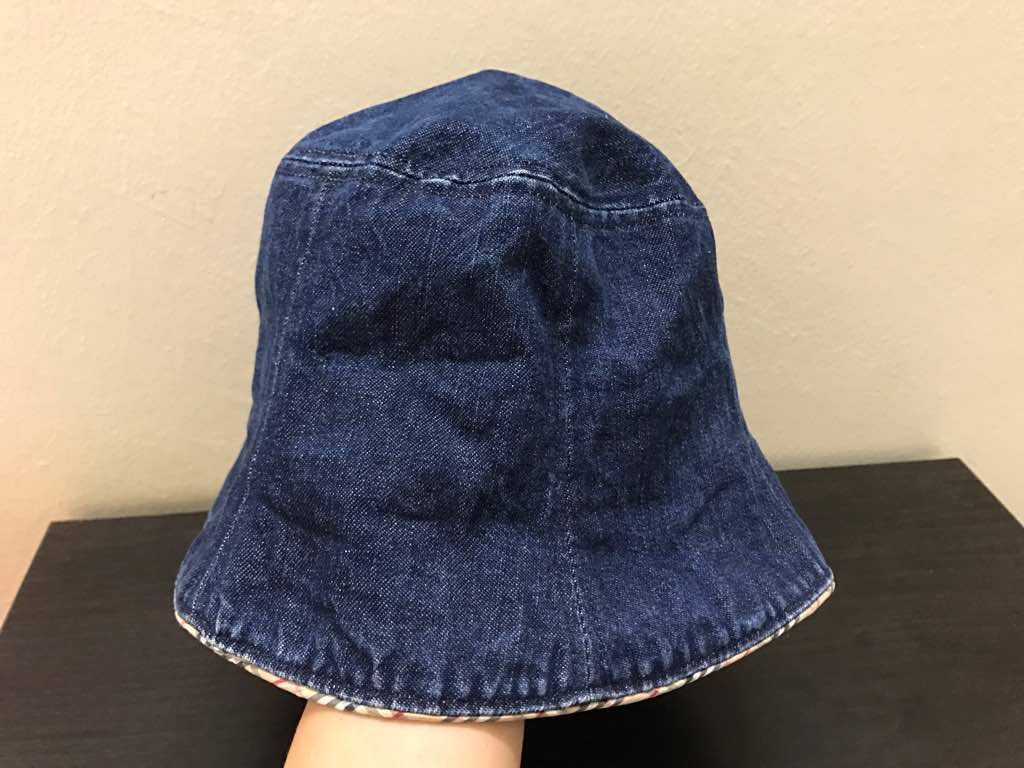 Burberry blue label hat denime design - 2