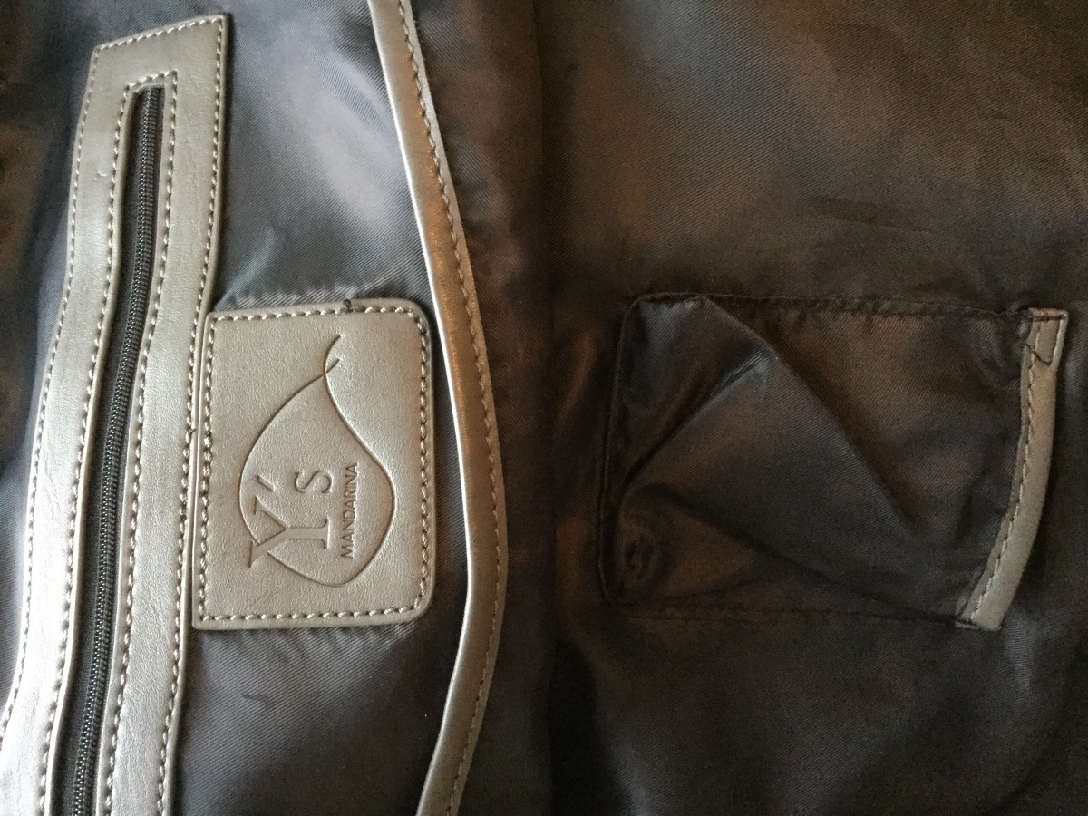Shoulder bag. - 4