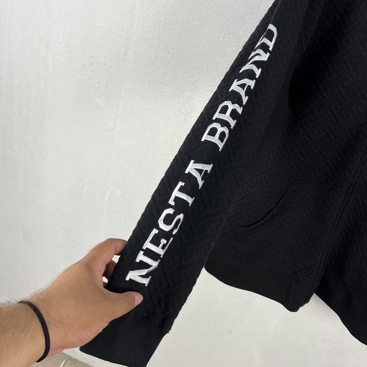 Japanese Brand - RARE BLACK HOODIE NESTA RARE DESIGN - 4