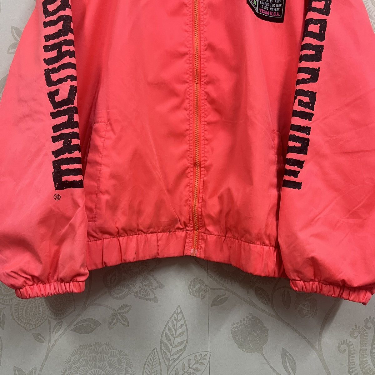 Vintage 80s Surf Style Jacket Fluorescent Red Hawaii USA - 5