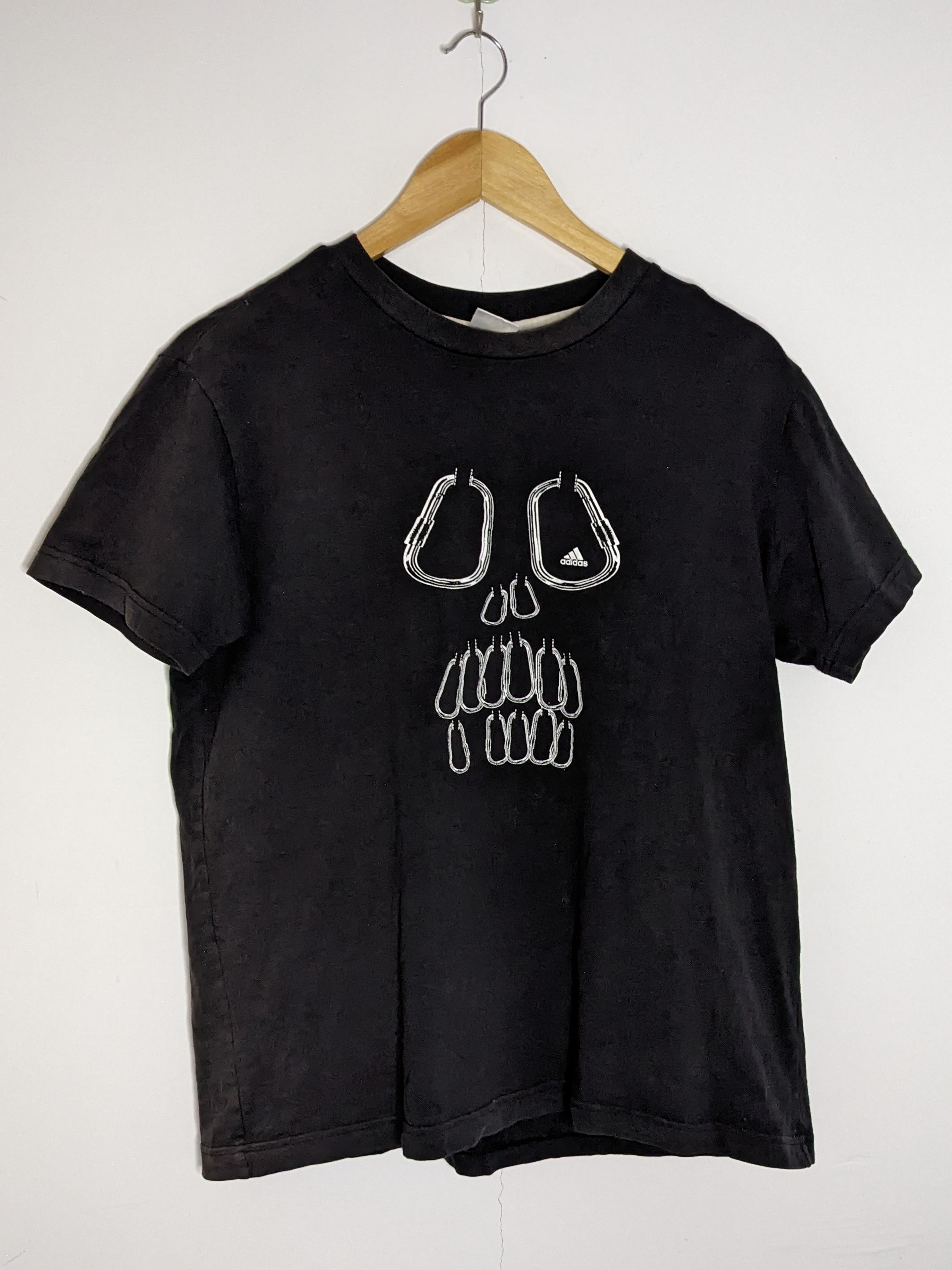 Adidas Skull Carabiner Rock Climbing Sunfaded Black Shirt - 4