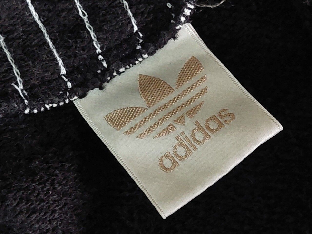 Vintage Adidas Descente Center Logo Trefoil Hoodie - 3