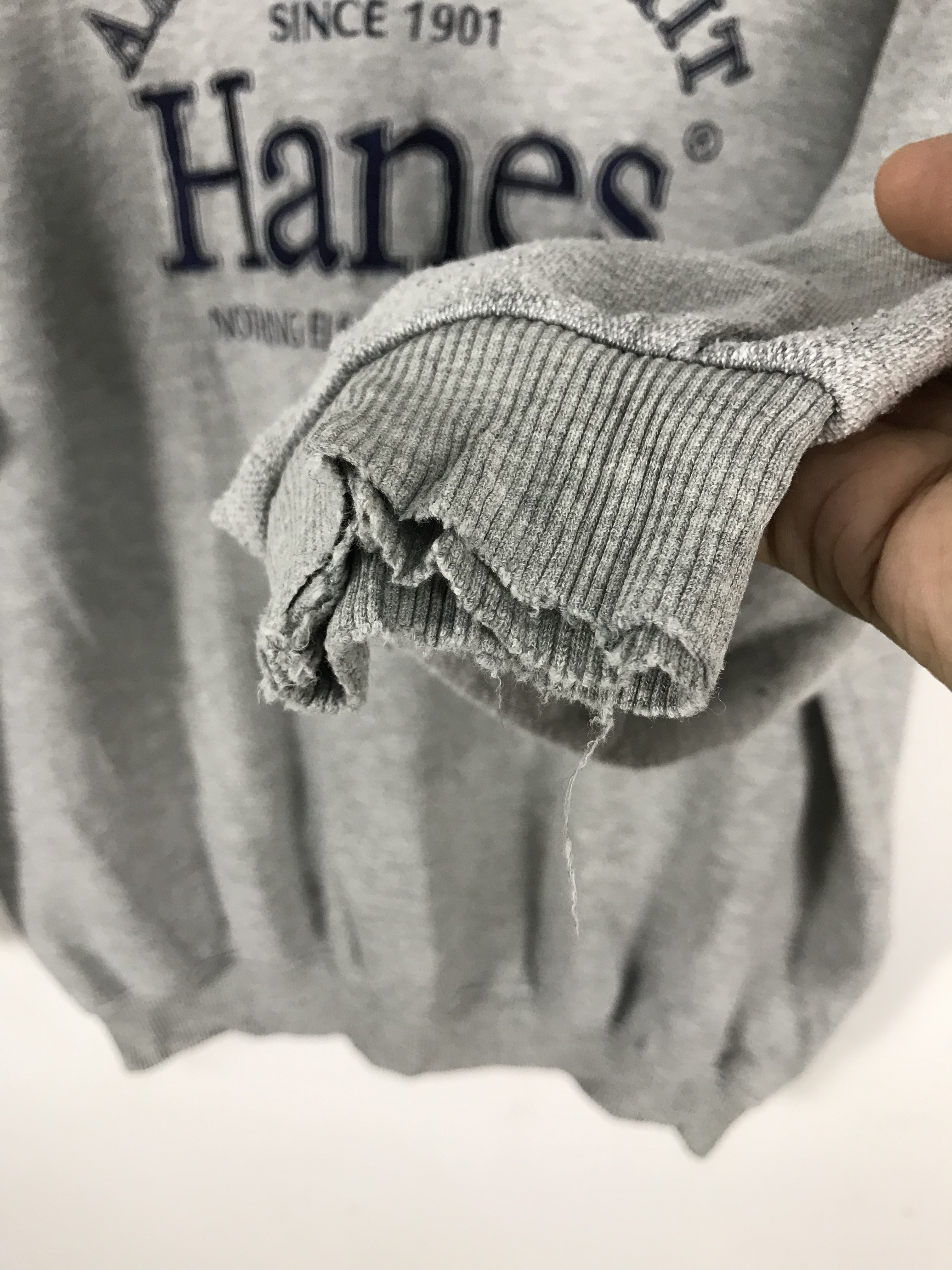 Vintage - Distressed Hanes Grey Embroidery Big Logo Sweatshirt #2400 - 7