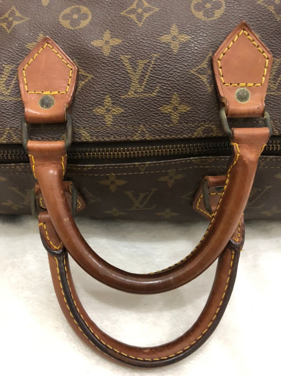Authentic Vintage Louis Vuitton Monogram Speedy 40 Handbag - 13