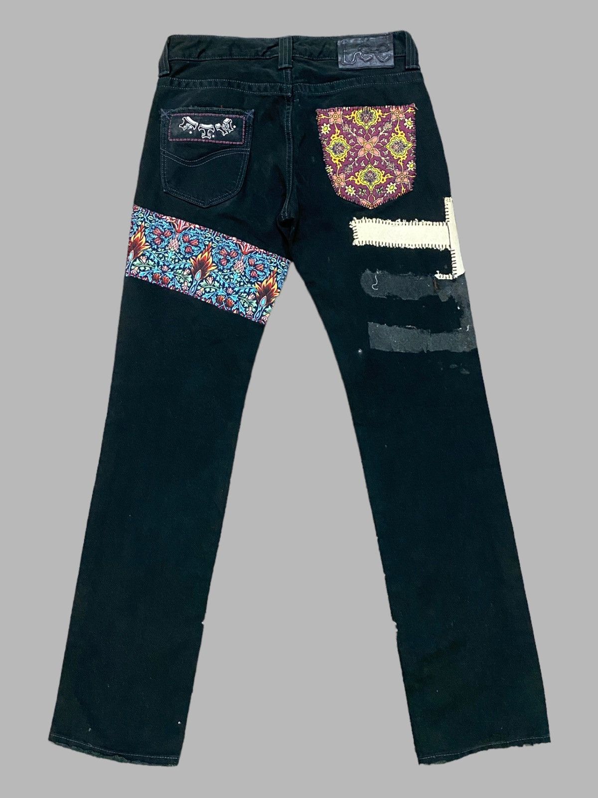 Vintage LEE PATCHES DISTRESSED DENIM - 2