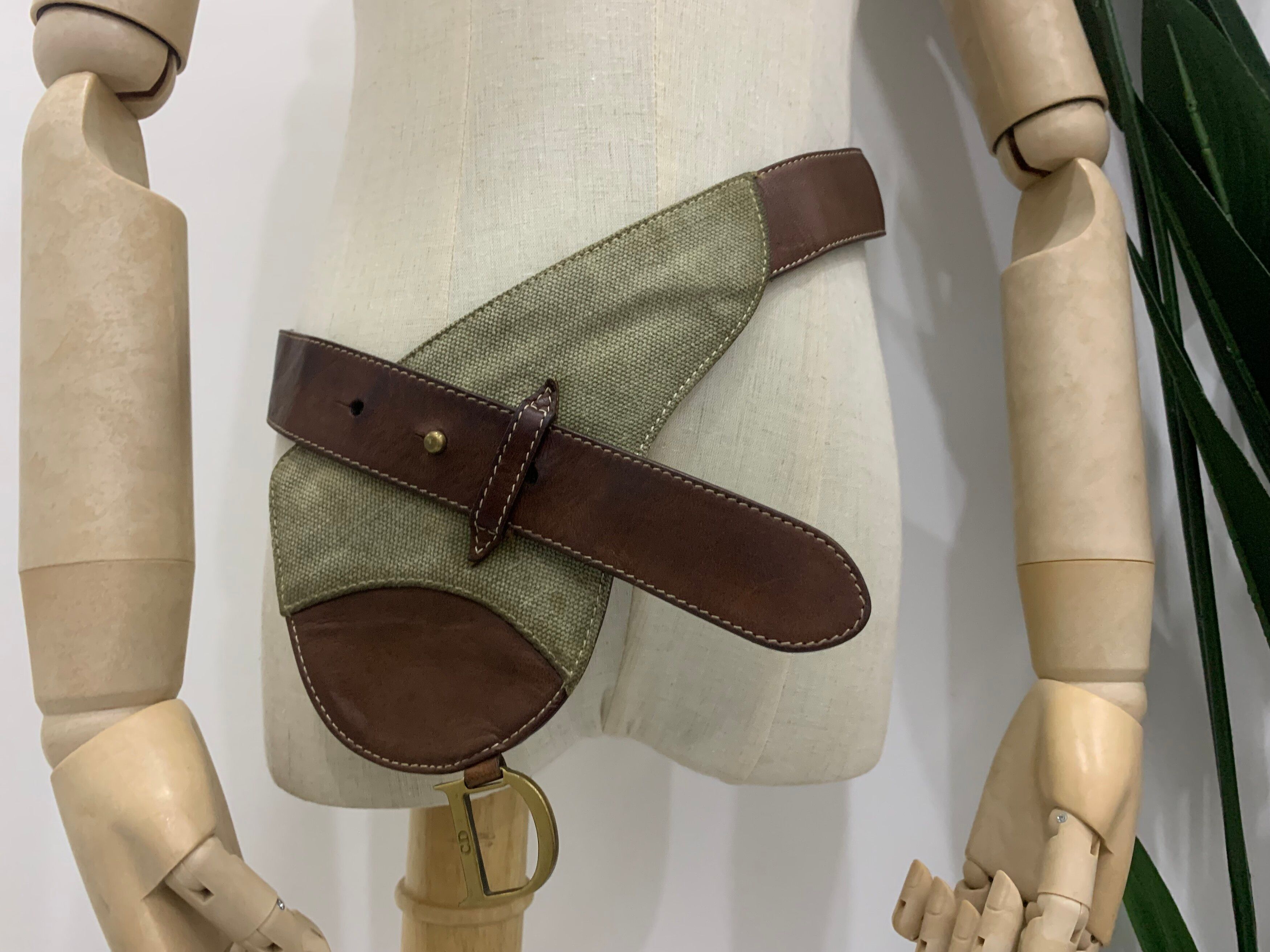 Vintage Christian Dior saddle belt bag - 2