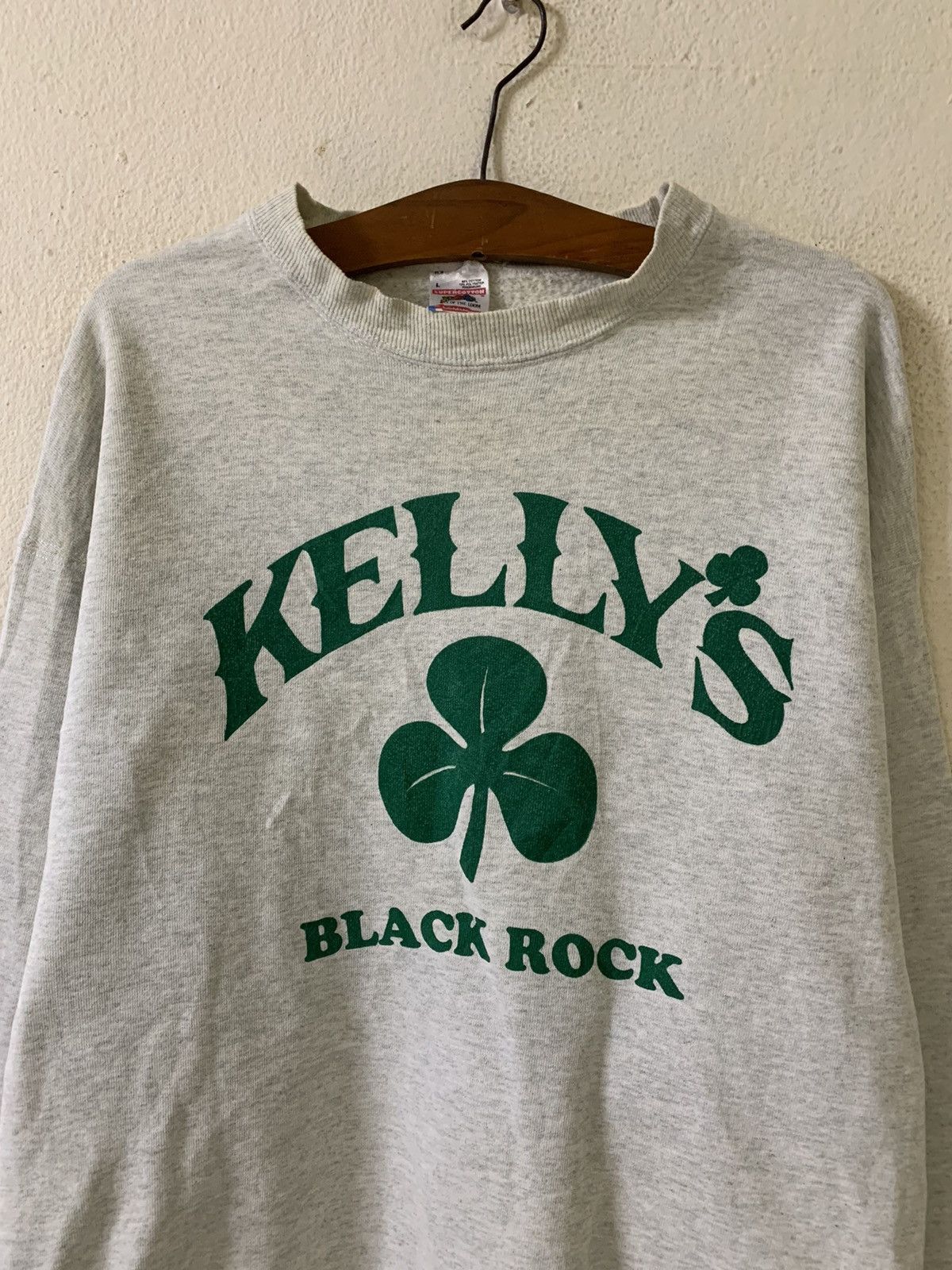 Vintage 90s Fruit Of The Loom Kelly’s Black Rock Sweatshirt - 4