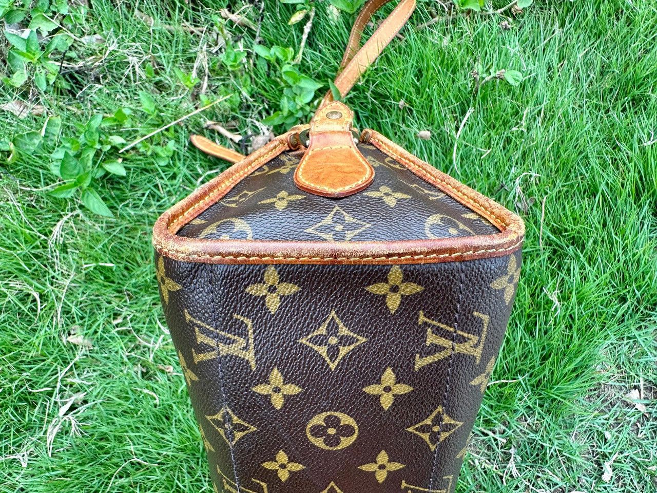 Authentic Louis Vuitton Monogram Popincourt Shoulder Bag - 5