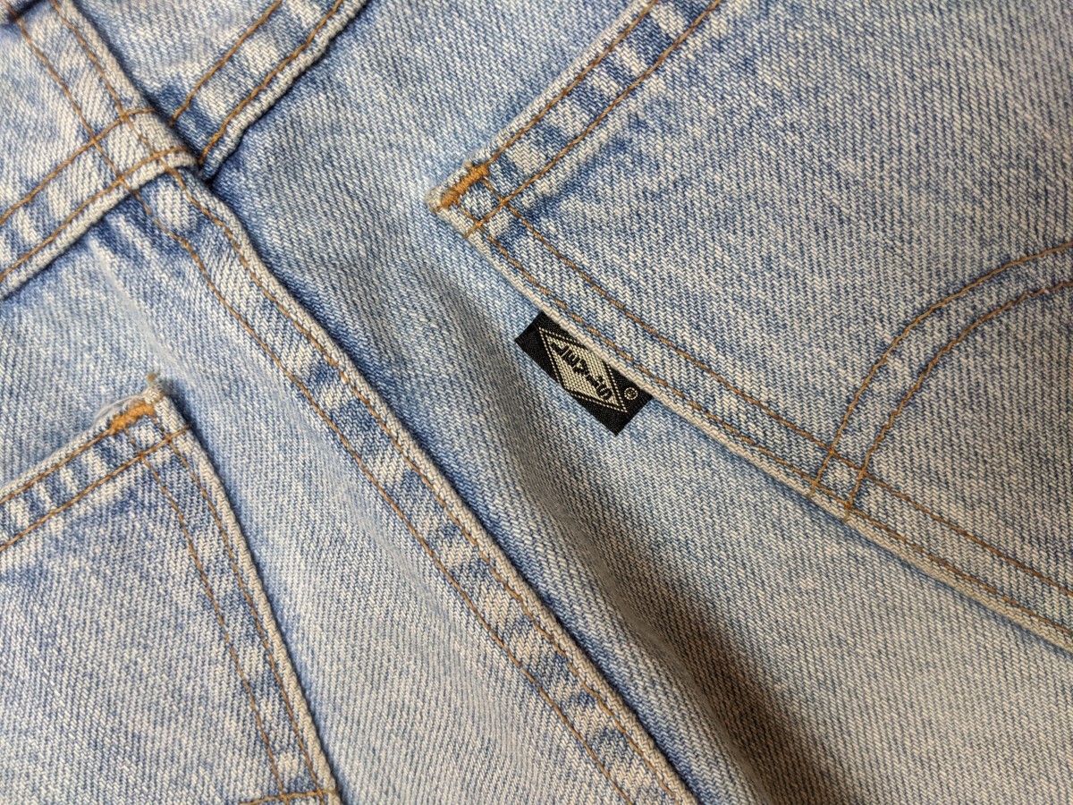 Dixhuit Big E Regular Cut Denim Jeans Bottom - 11