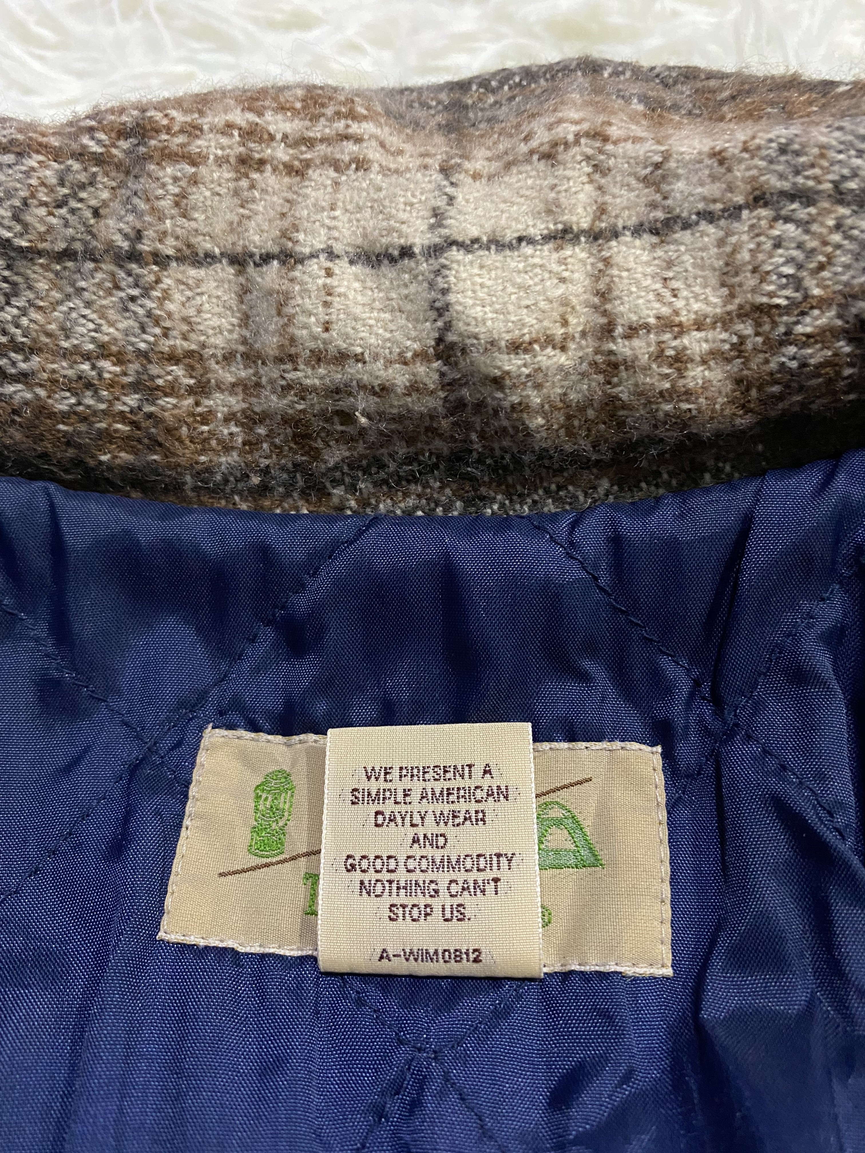 Flannel - Trav'ers AW-1 Checked Wool Blend Quilted Flannel - 9