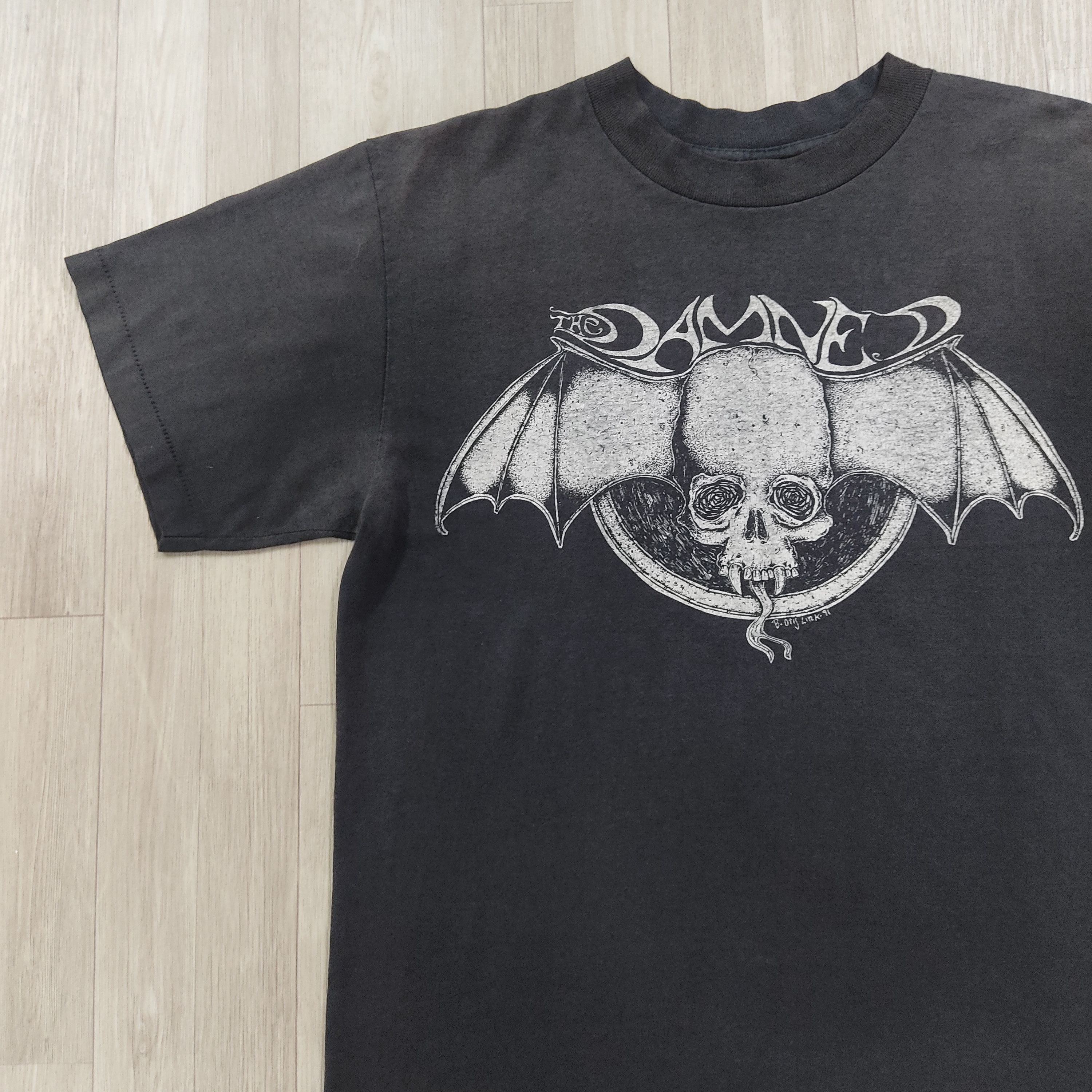 Vintage The DAMNED B.Otis Link Bat Skull 1991 Tour T-shirt - 8