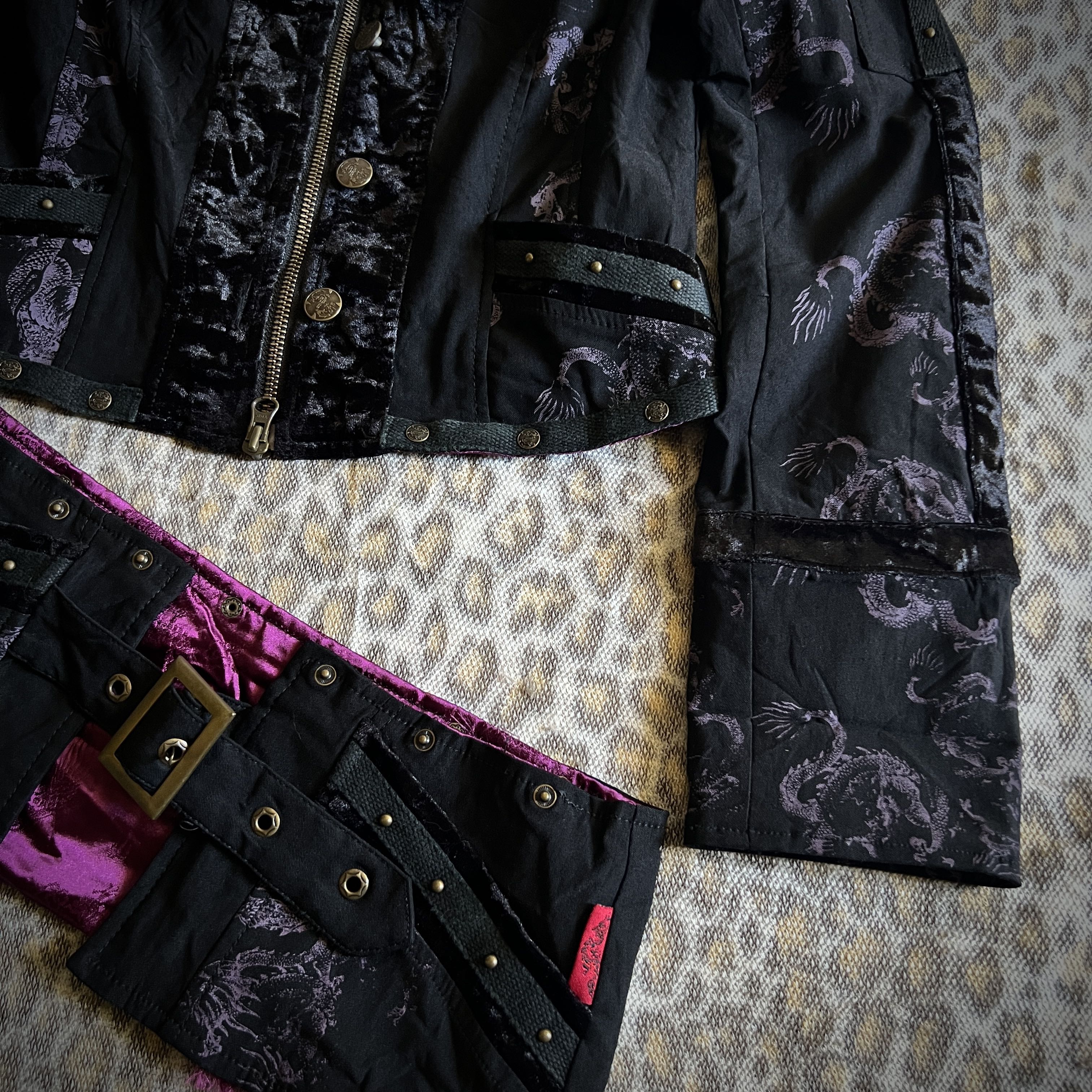Ozz On Gothic Zip-up Velour Dragon Jacket - 9