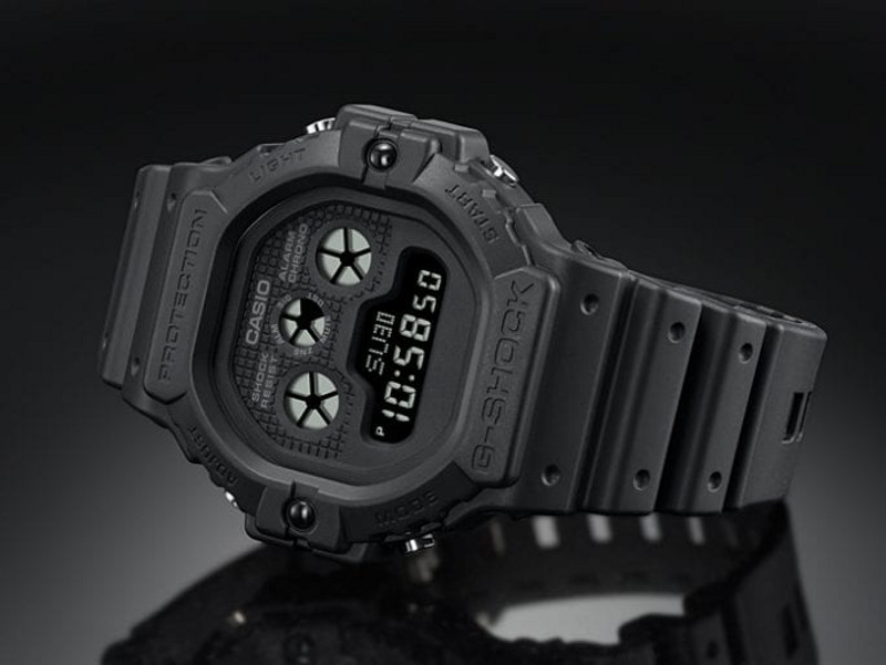 G shock DW5900-BB1 - 1