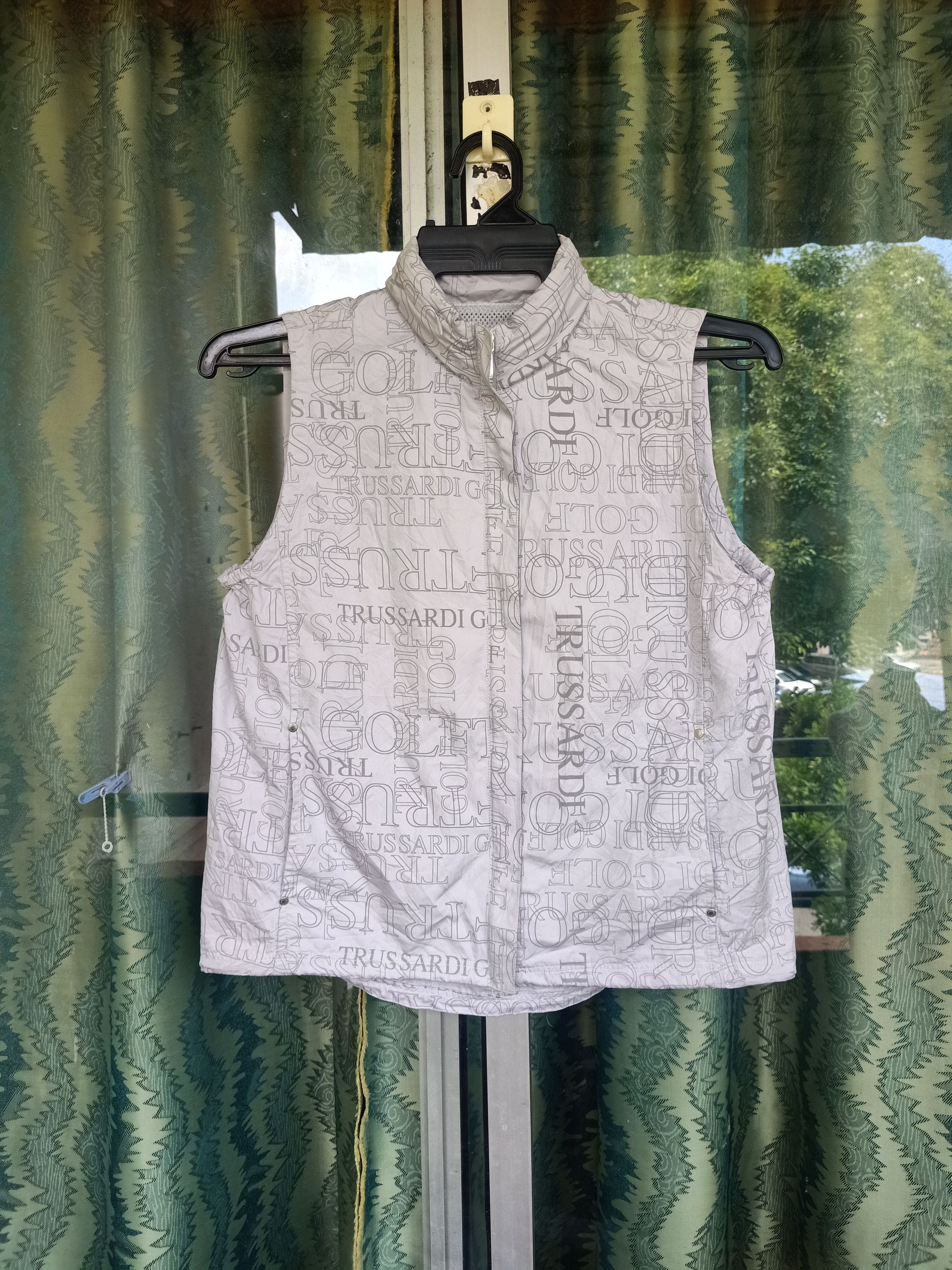 Trussardi Spell out Fullprint Vest - 1