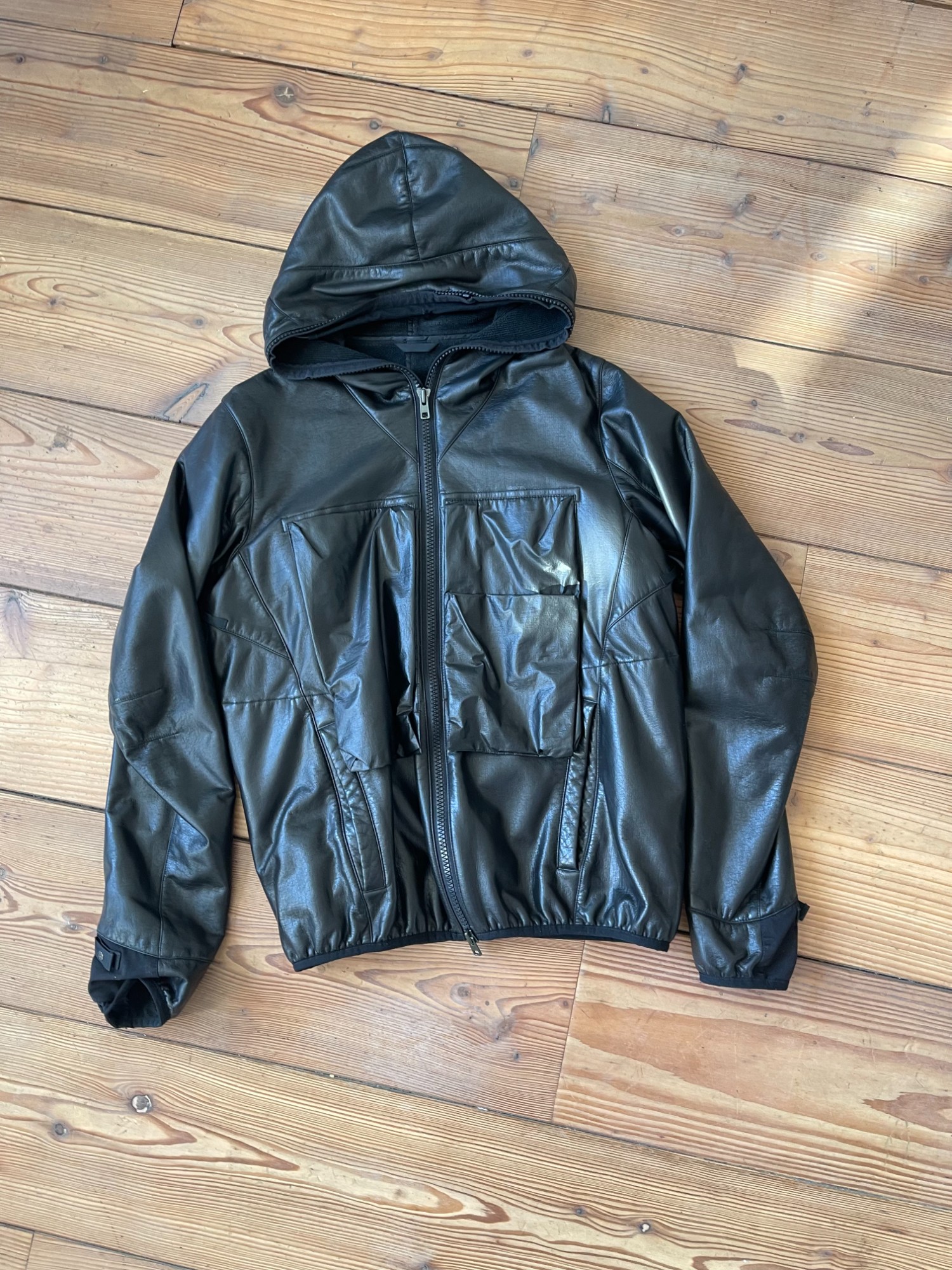ACRONYM J63A-FO M 美品 ACRONYM J63A-FO | Review & Styling | Goretex Infinium - YouTube