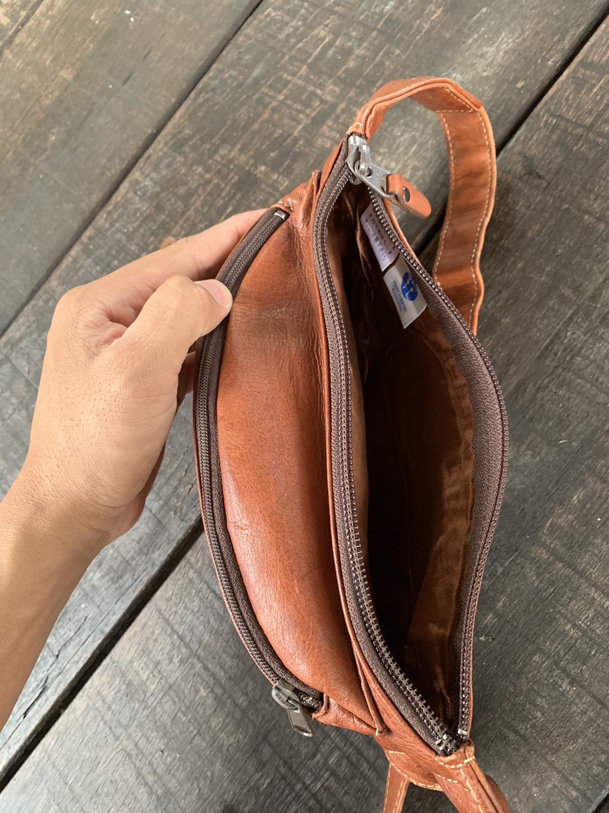 Steals 🔥 Porter leather pouch bag - 10