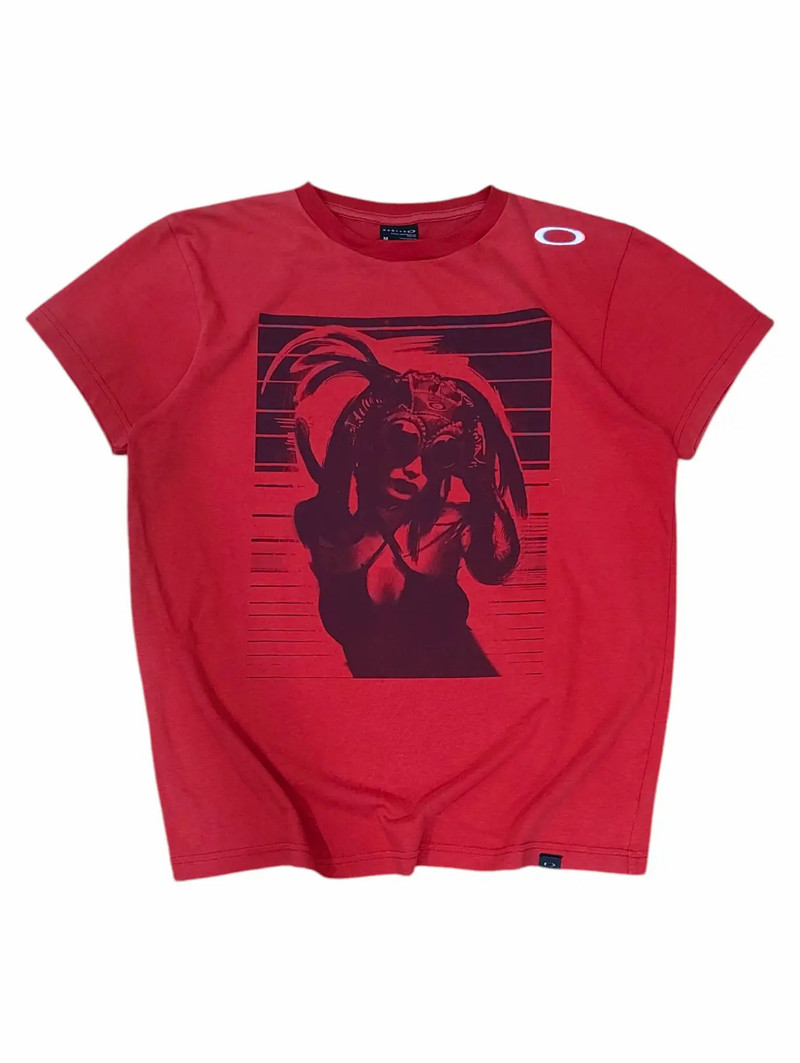 Very Rare! Vintage 2000s Oakley Medusa Tee - 1