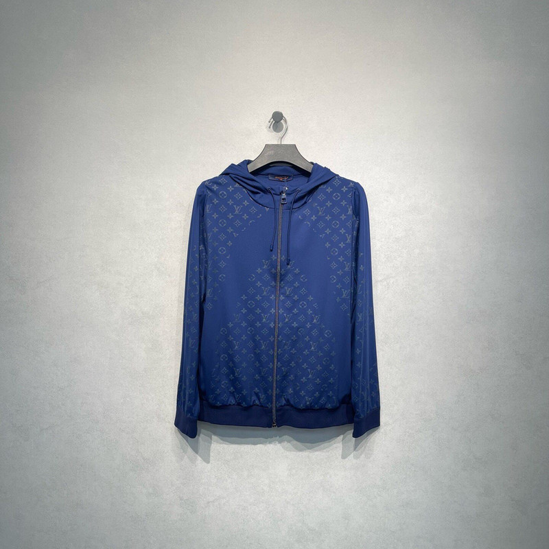 Louis Vuitton heat-sensitive logo all-over print hooded zip-up jacket - 1