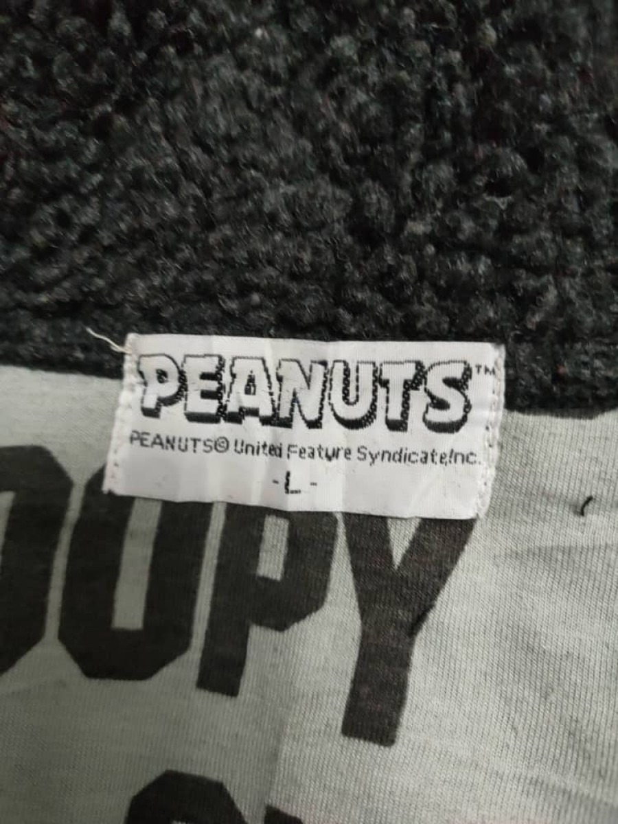 Peanuts - Vintage Snoopy Peanut Embroidered Fleece Hoodie - 7