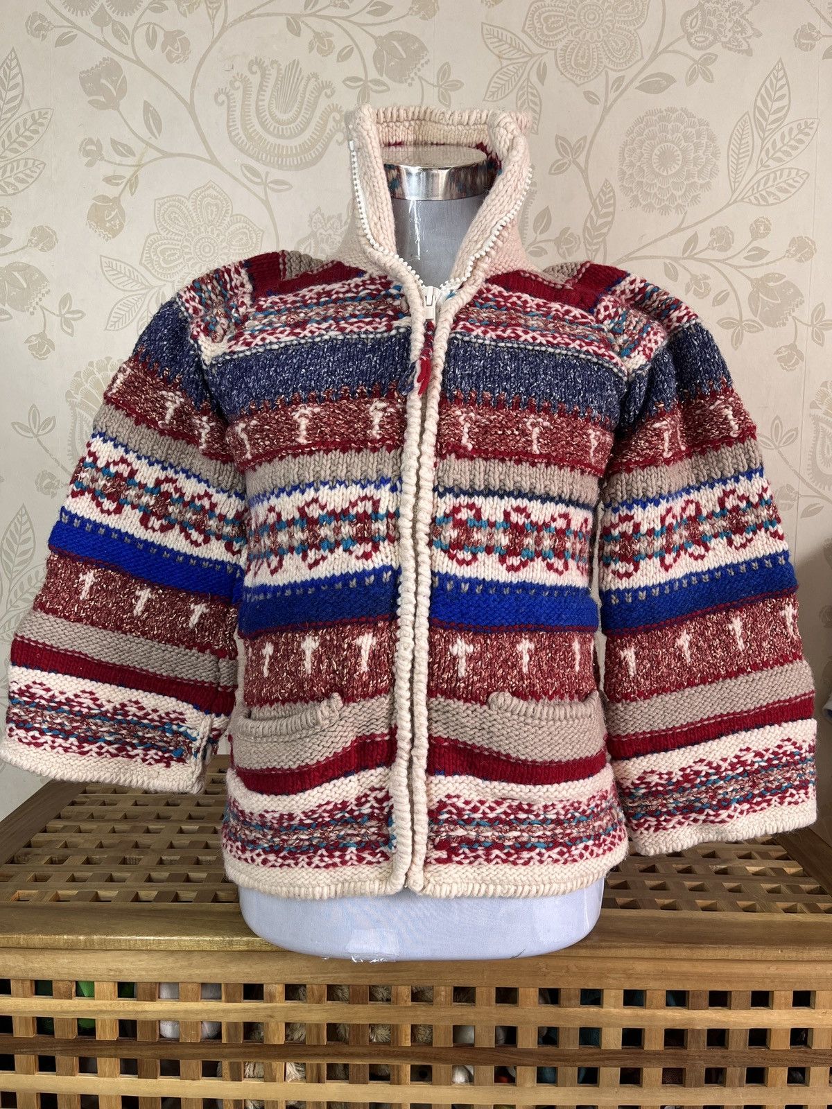 Vintage - Handmade Navajo Frantic Sweater Wool Made In Equador - 19