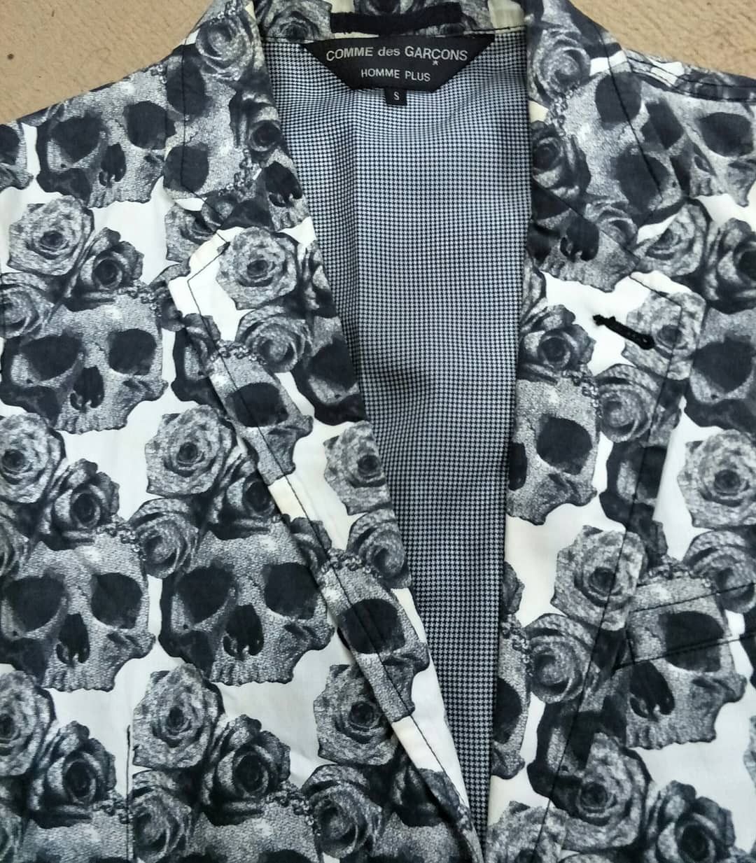 🔥S/S10 Runway Skull Roses Gray Coat Blazer CDG - 2