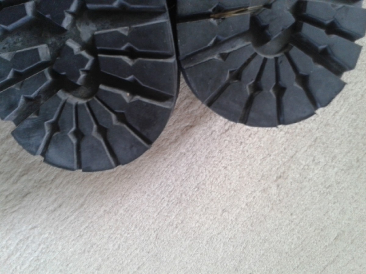 RARE Laser Cut Detail Commander Derby Leather Shoes - 6