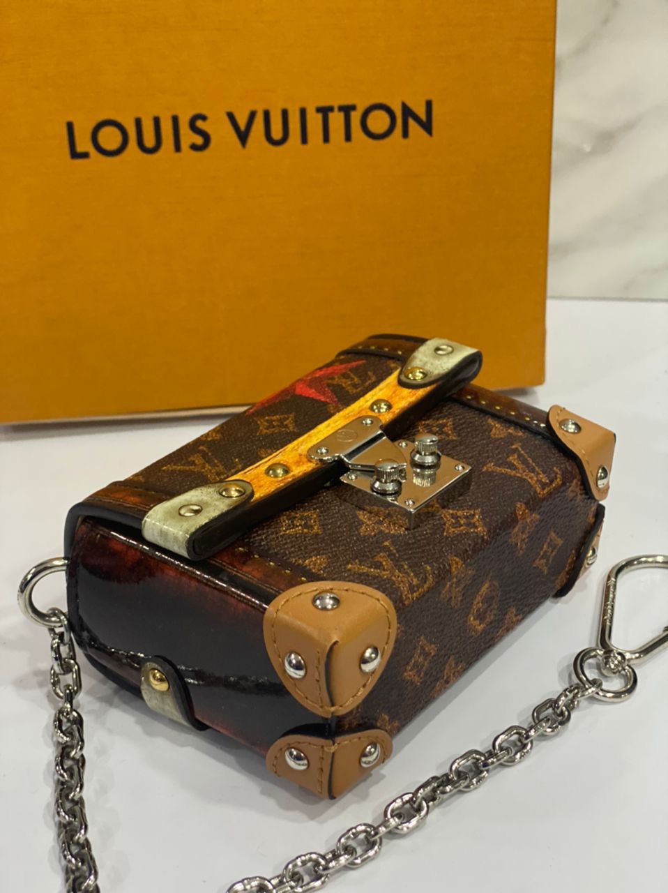 Authentic LOUIS VUITTON Essential Trunk - 6