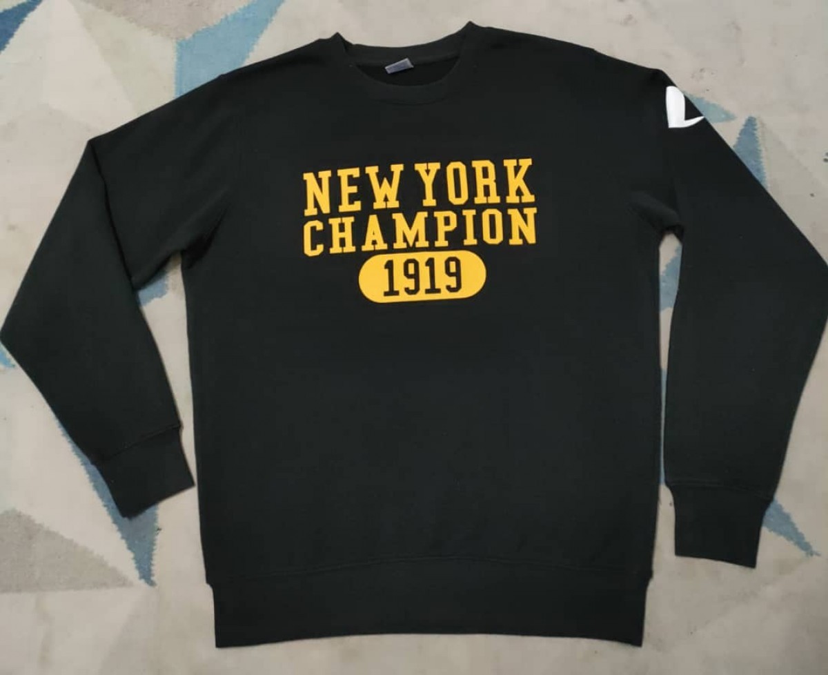 Sweatshirt - 1