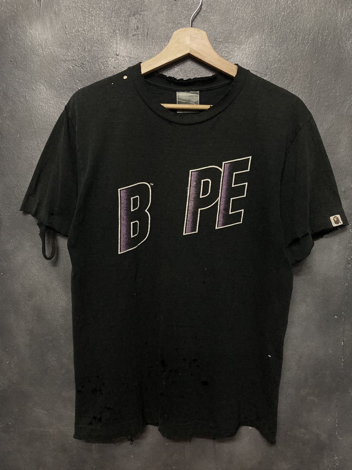 Vintage Bape Sta Distressed T-shirt - 1