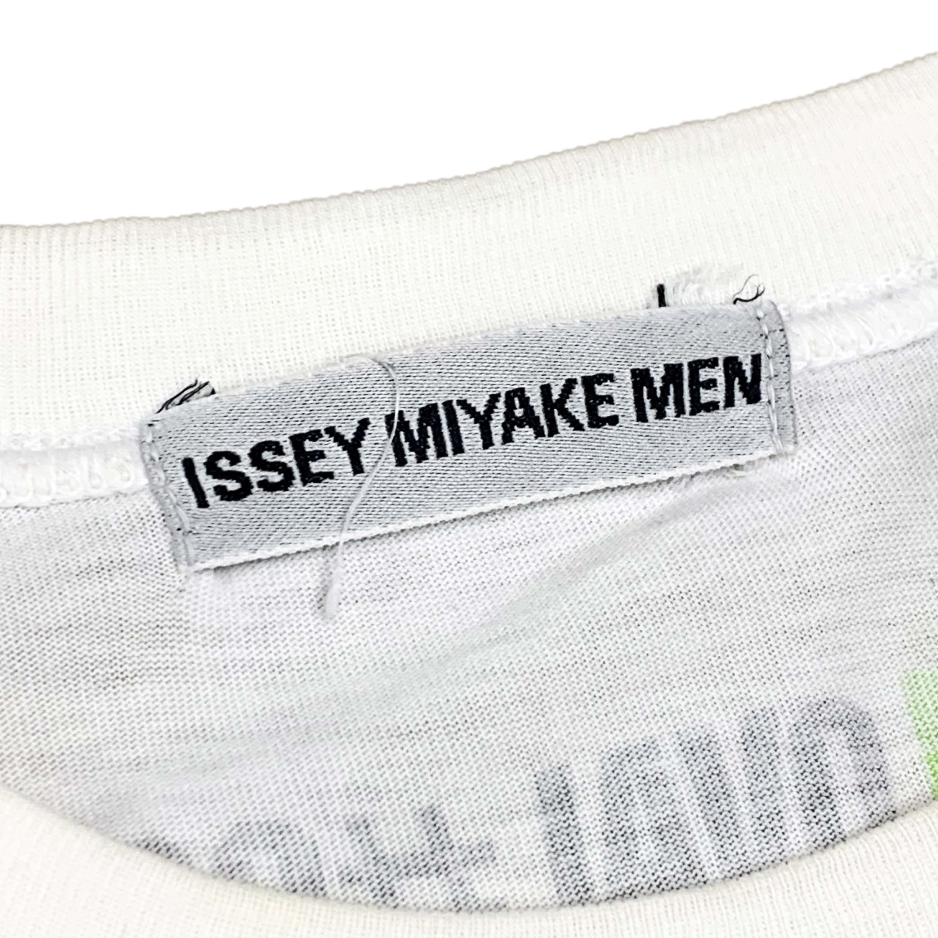 Issey Miyake - SS99 OVAL #2: Shrunk Cotton T-Shirt Feat. Nobukazu Takemura - 6