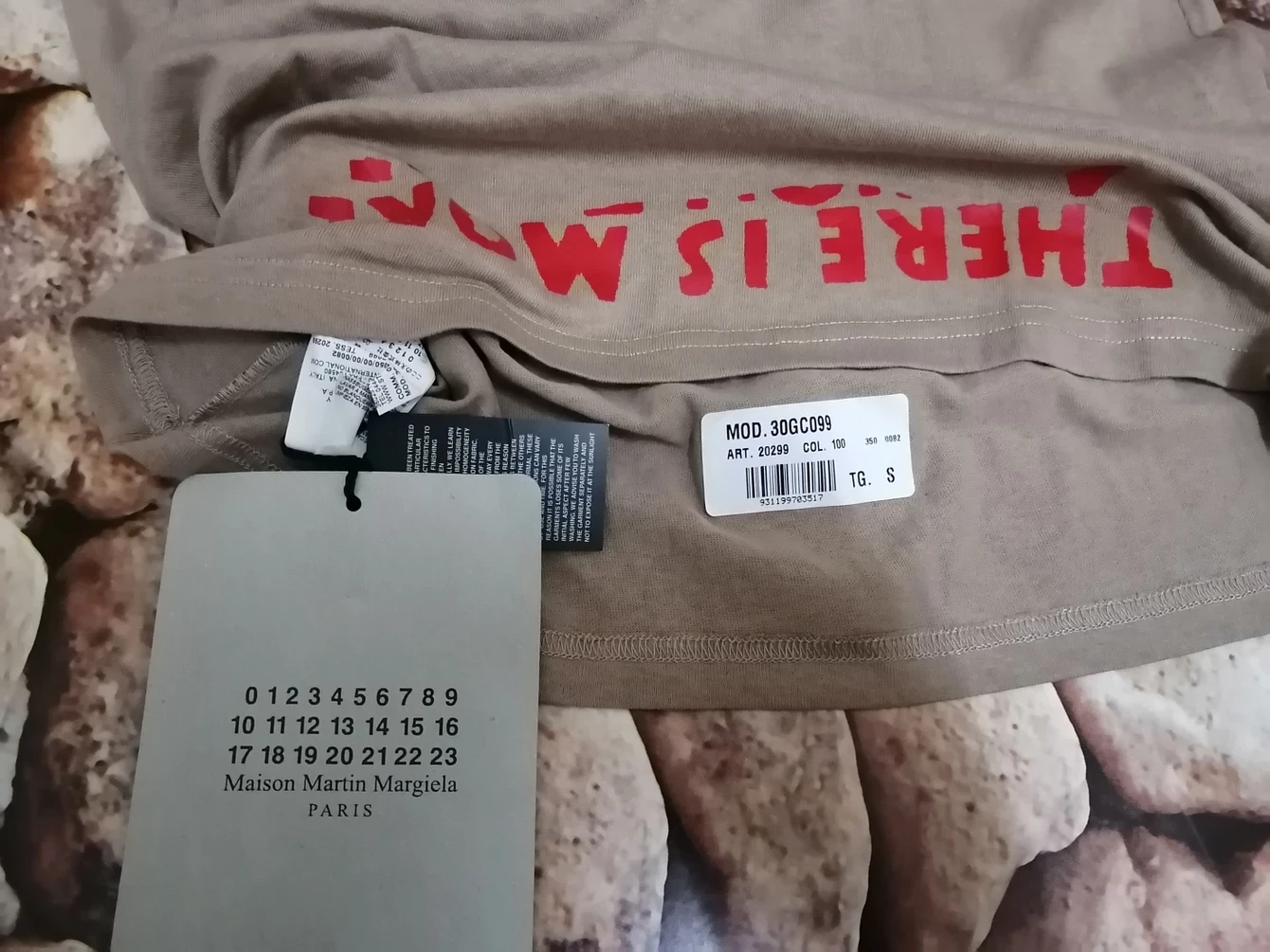 🔥RARE🔥Maison Margiela Charity Aids T shirt with tag - 4