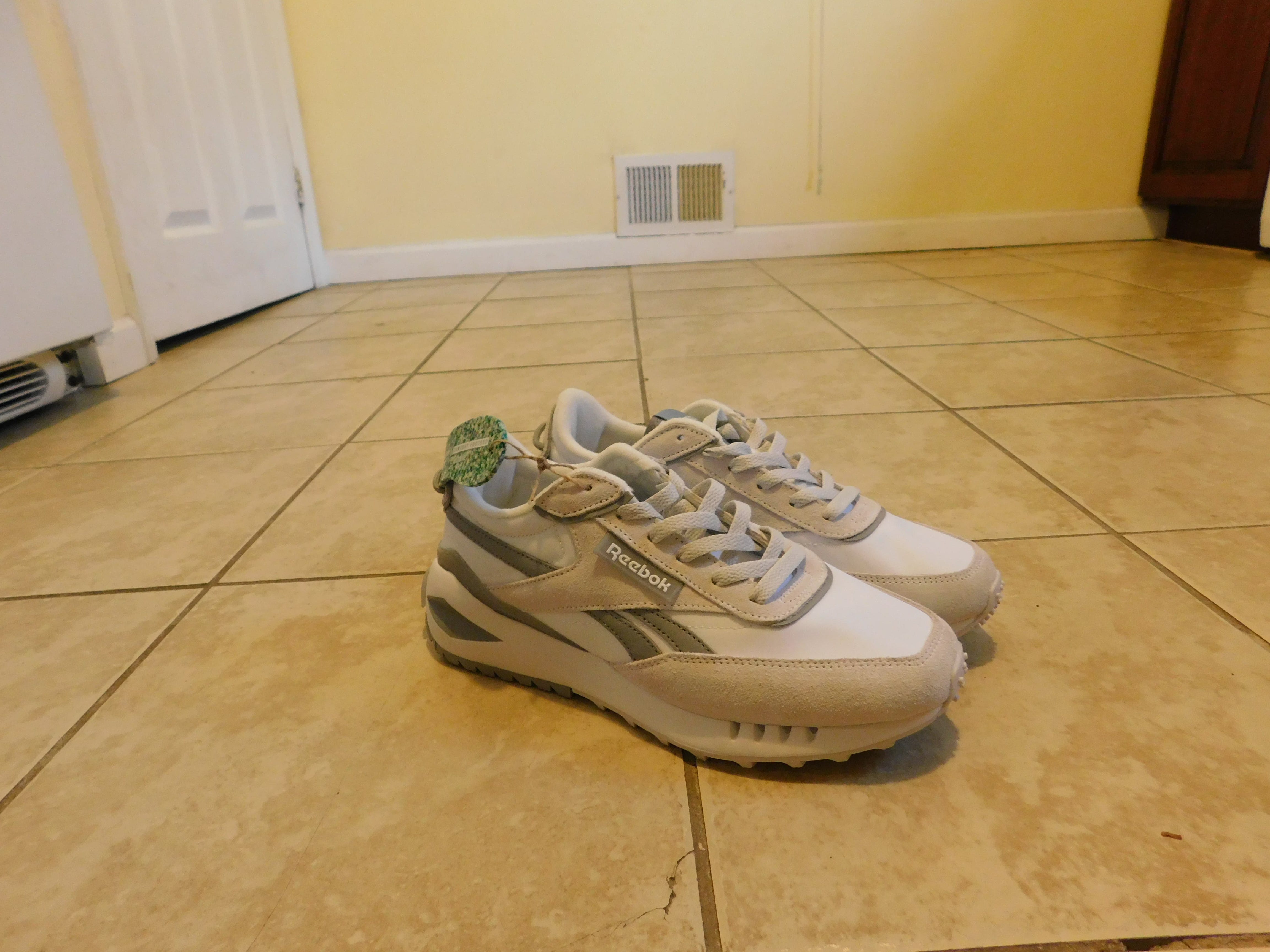 Reebok Sneakers with Ortholite Comfort - 1