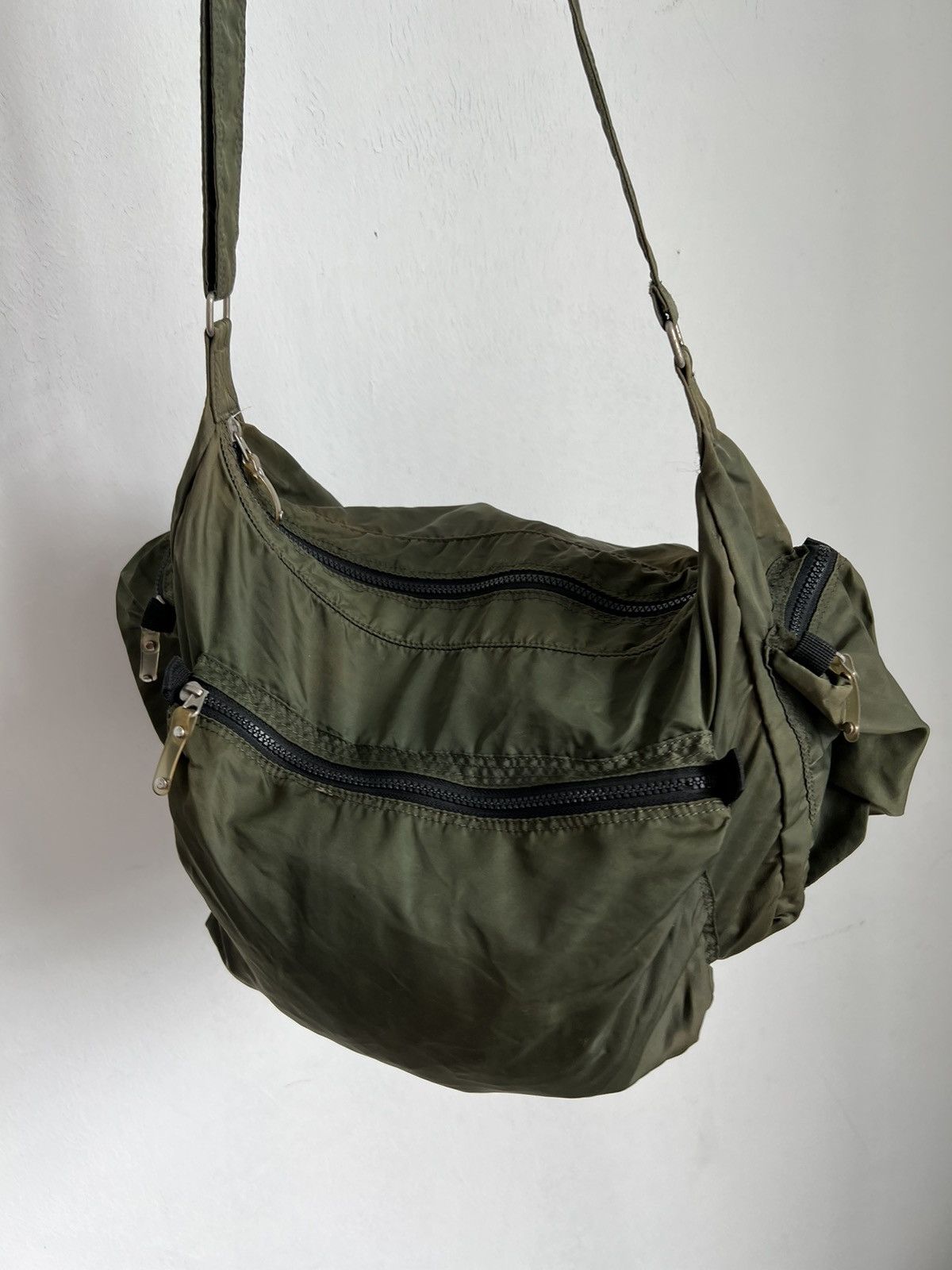 Camo Green Army Sling Bag - 7