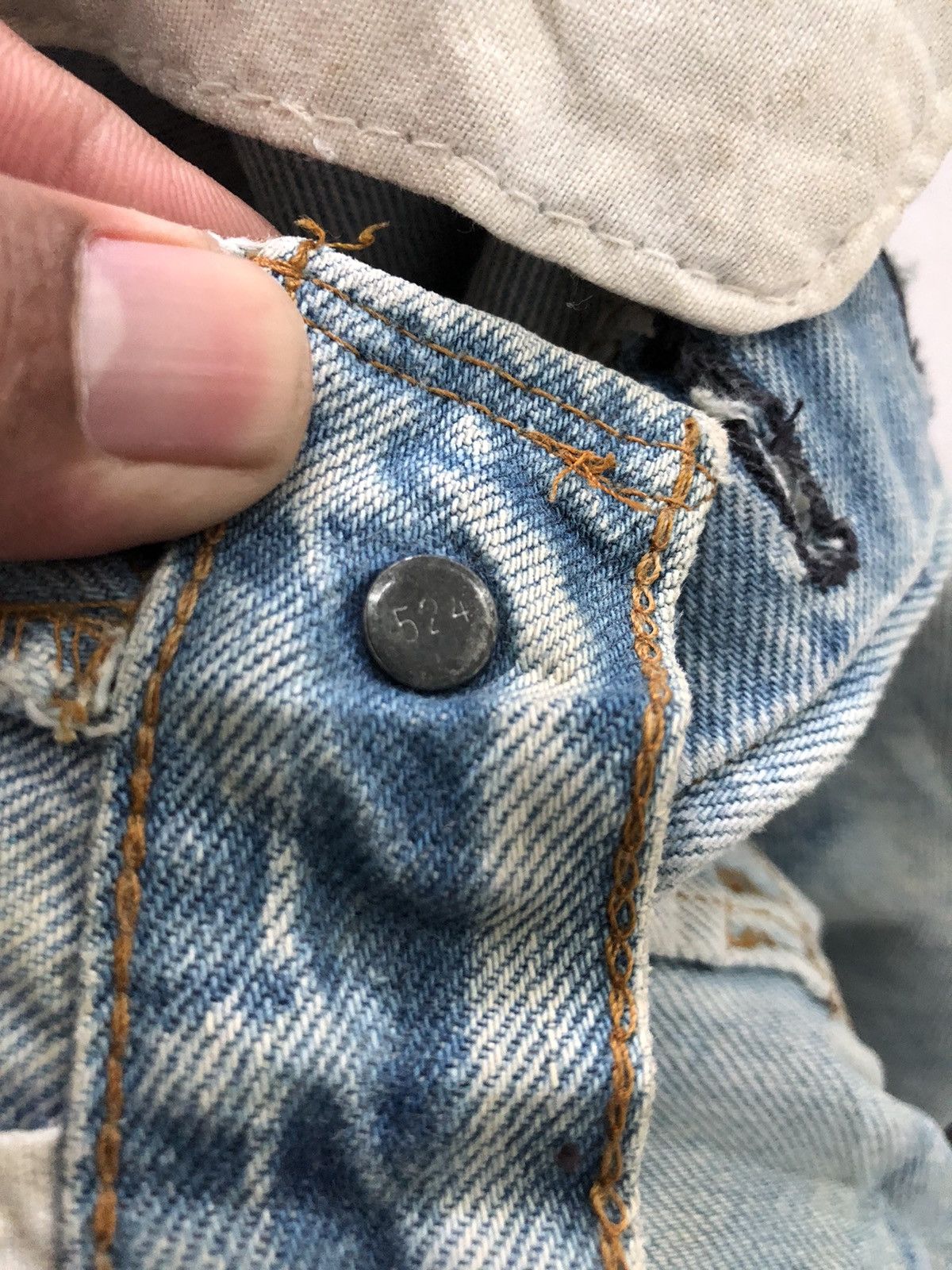 Vintage Levis 501 Redline Small E Denim - 6