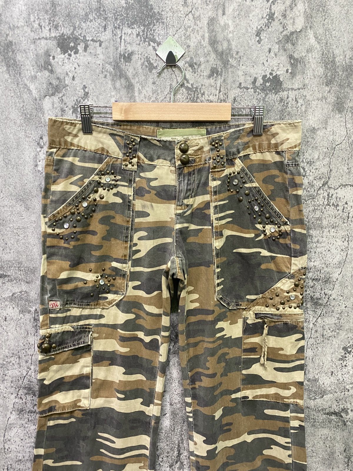 Military - Japan Brand MISS ME Multipocket Low Rise Camo Cargo Pants - 3