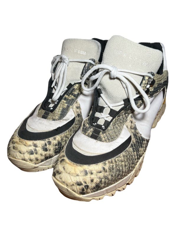 Snakeskin hiking boot with VIBRAM sole - 3