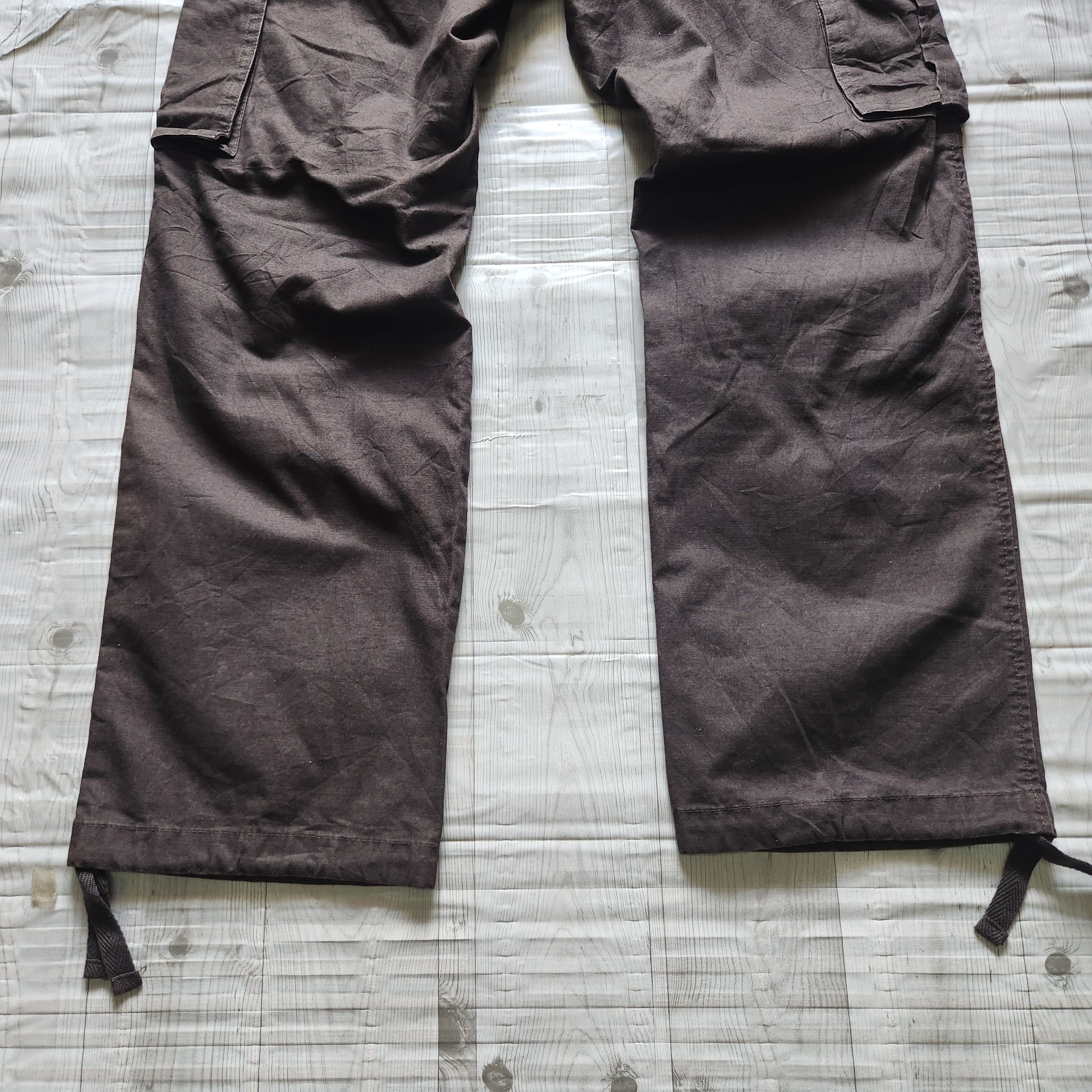 Uniqlo Tactical Pants Cargo Pockets - 13