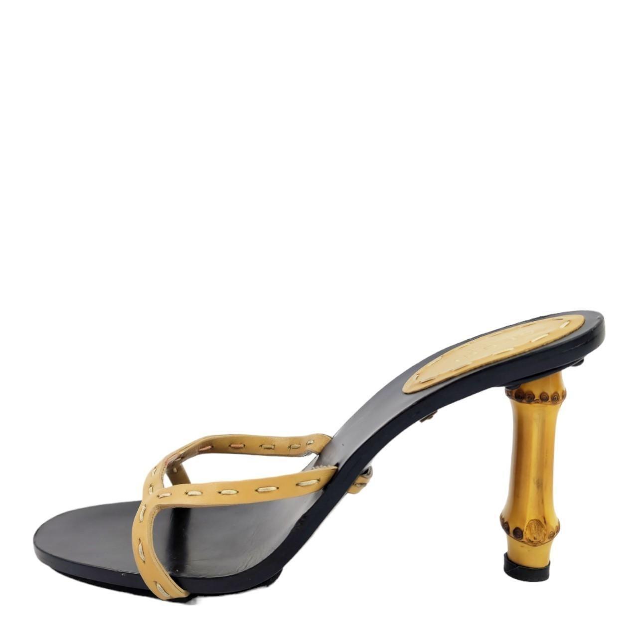 Gucci Women's Black and Tan Courts - 2
