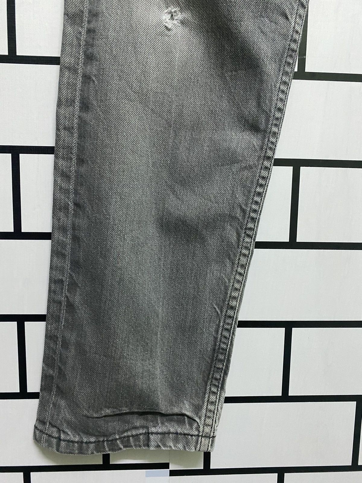 Vintage Levi's 508 Grey Stone Earth Distressed Denim -L45 - 7