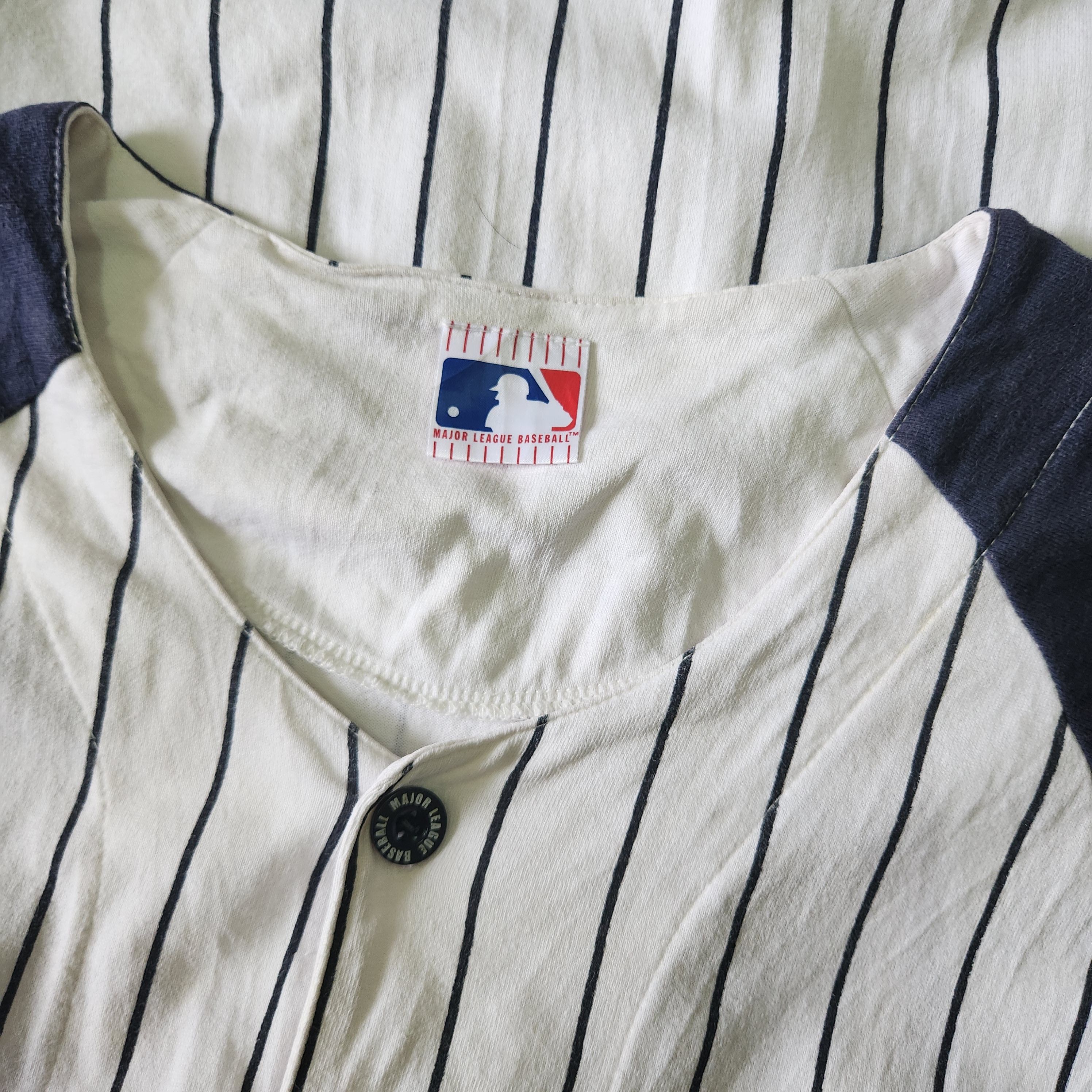 Vintage New York Yankess Major Baseball League Year 2004 - 13