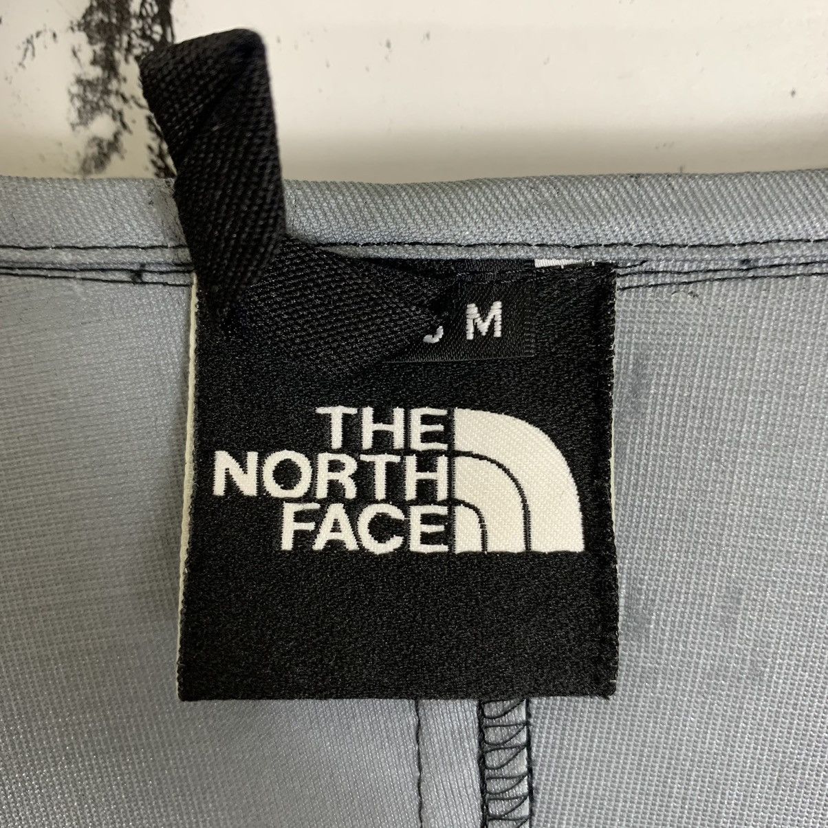 The North Face Windbreaker - 12